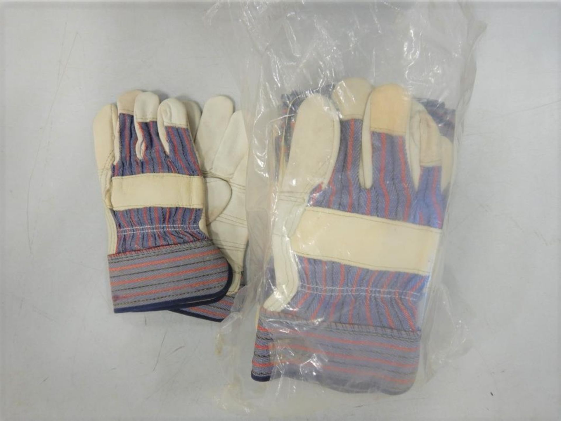 L/O WORK GLOVES - Image 2 of 8