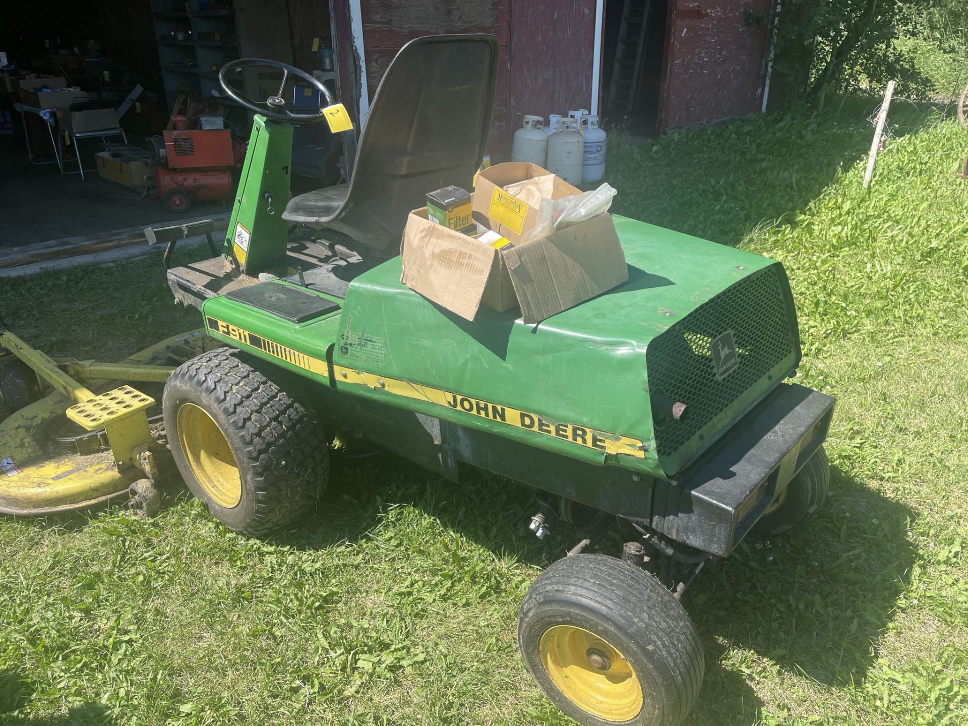 JOHN DEERE F911 FRONT MOUNT LAWN MOVER W/ 60” DECK, 2,286 HR SHOWING, S/N M0F911X100545 - Image 3 of 8