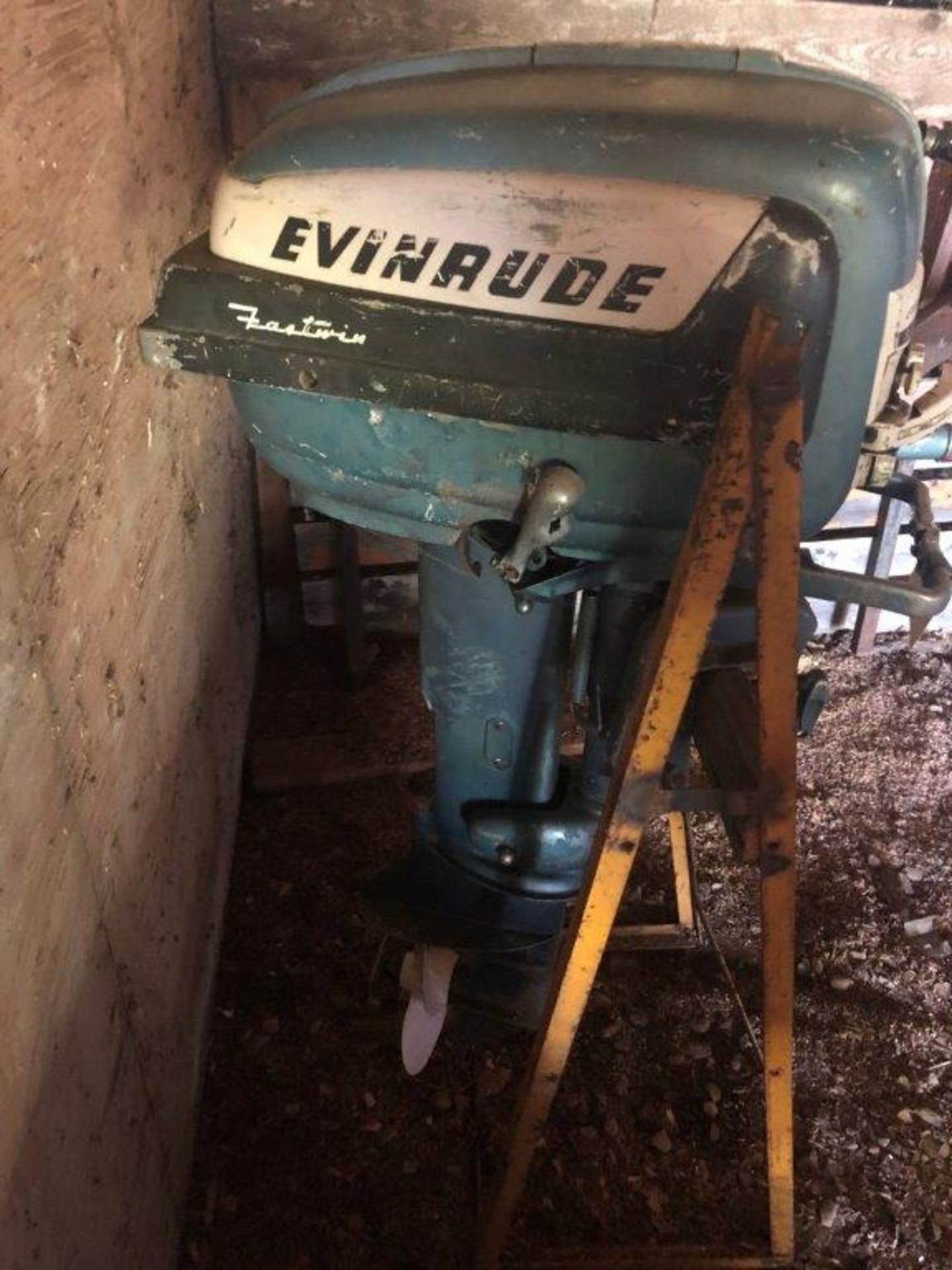 EVINRUDE FASTWIN 15 HP OUTBOARD MOTOR - Image 3 of 3