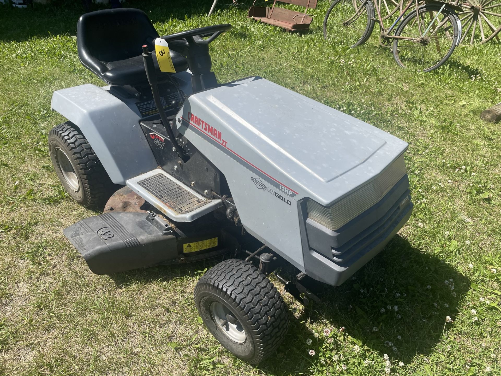 CRAFTSMEN II LT 4000 GARDEN TRACTOR W/ BRIGGS & STRATTON GAS ENG., 6-SPEED, 42” BELLY MOUNT MOWER - Image 4 of 5