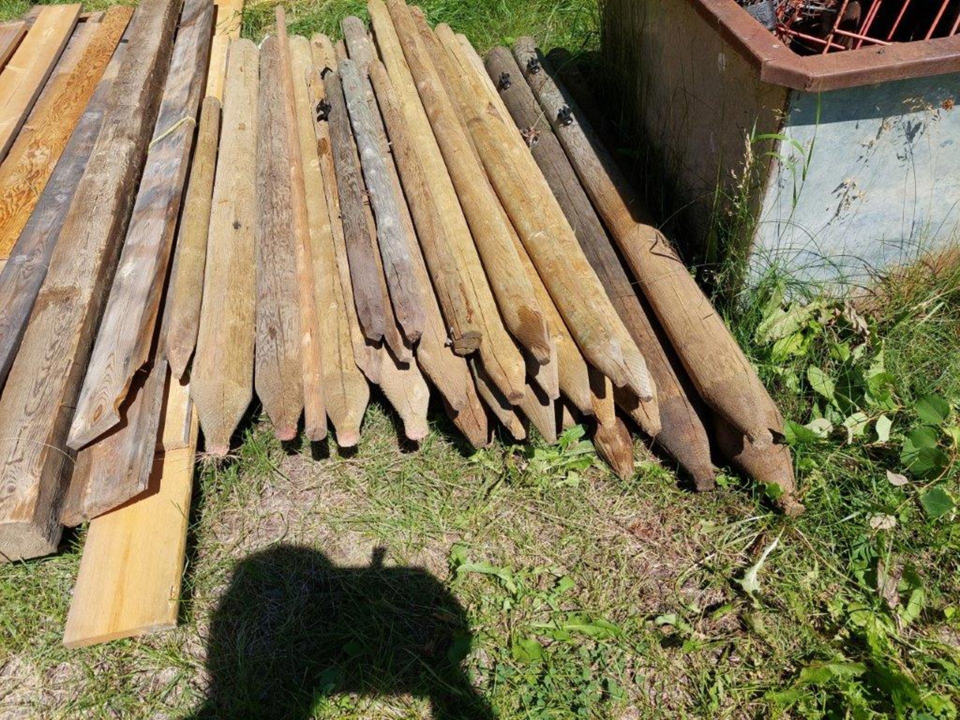 L/O ASSORTED LUMBER AND 23-72" TREATED FENCE POSTS - Image 3 of 3