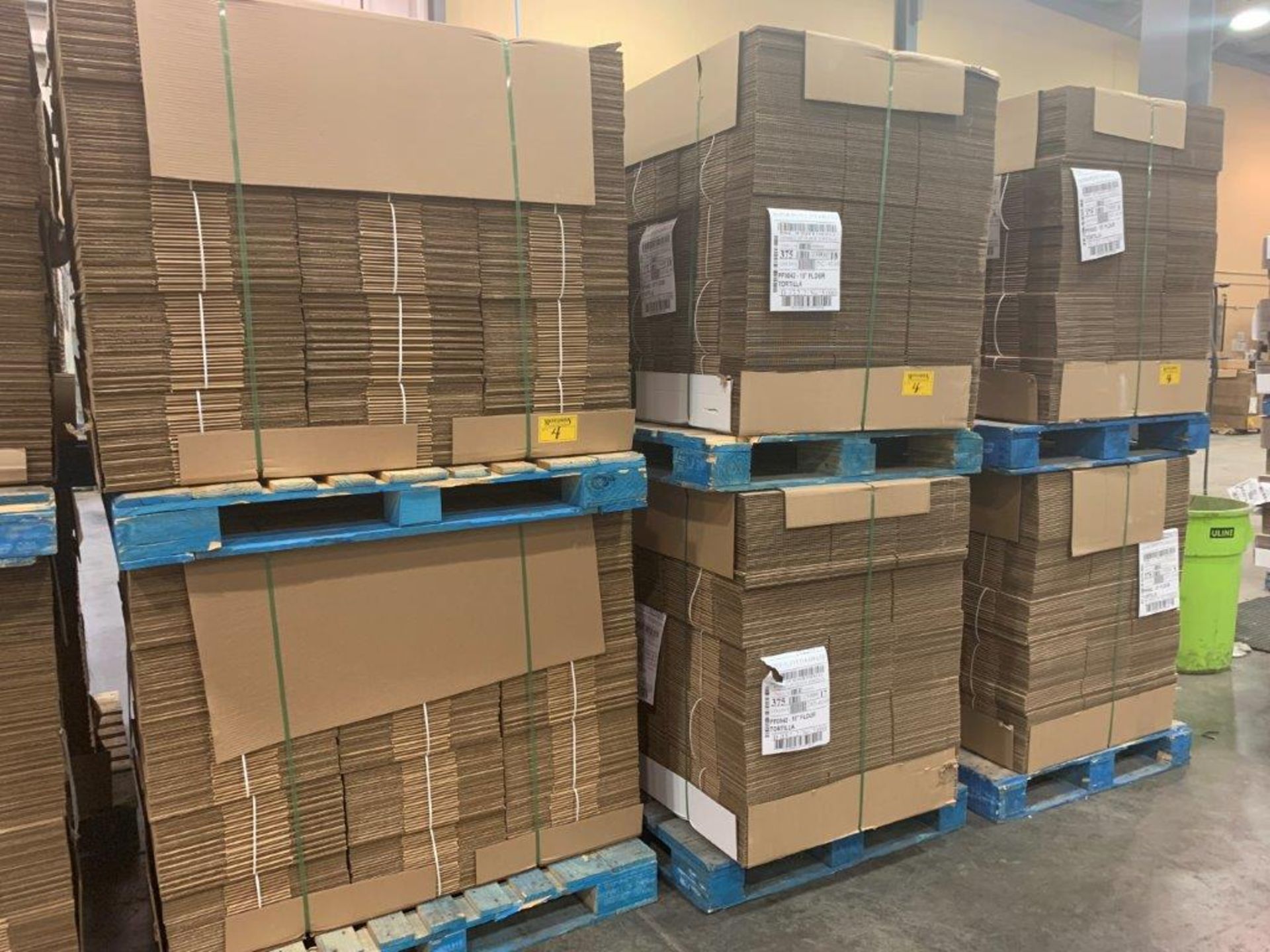 6 PALLETS PF0042 CORRIGATED CARDBOARD BOXES 375X6 - 2250 BOXES APPROX 20X11X5 1/2 INCHES