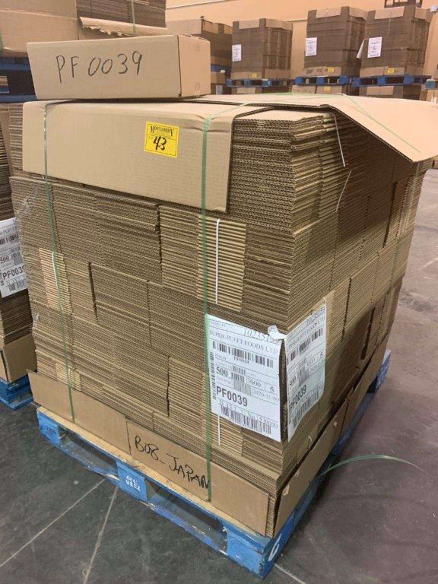 3-PALLETS PF0039 CORRIGATED CARDBOARD BOXES 270/500/500 = 1270 BOXES APPROX 17X9X5 1/2 INCHES - Image 2 of 4