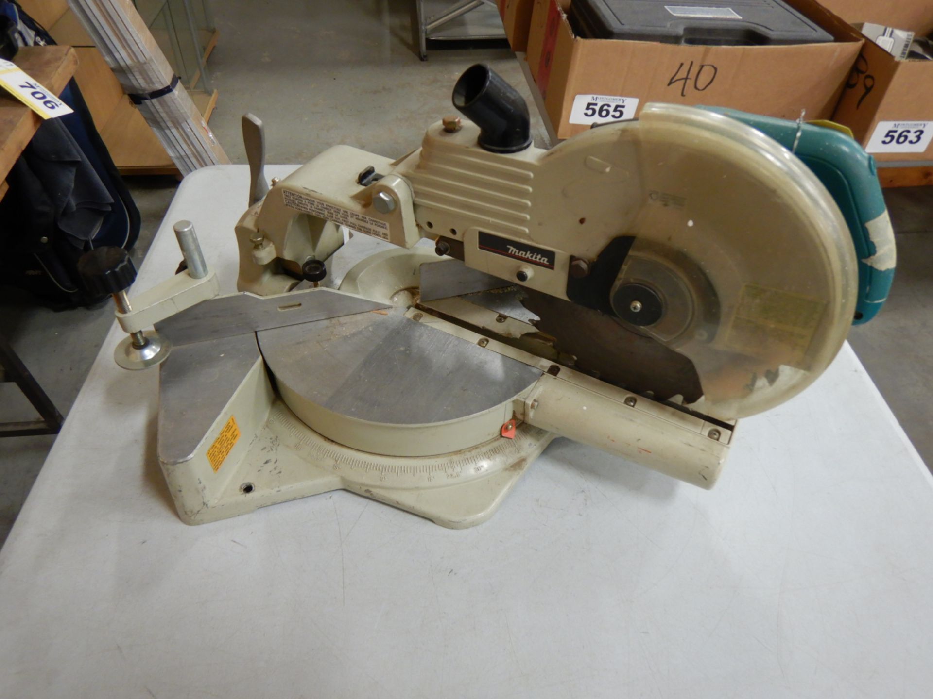 1 – MAKITA CUT OFF SAW - 114 - Image 2 of 5