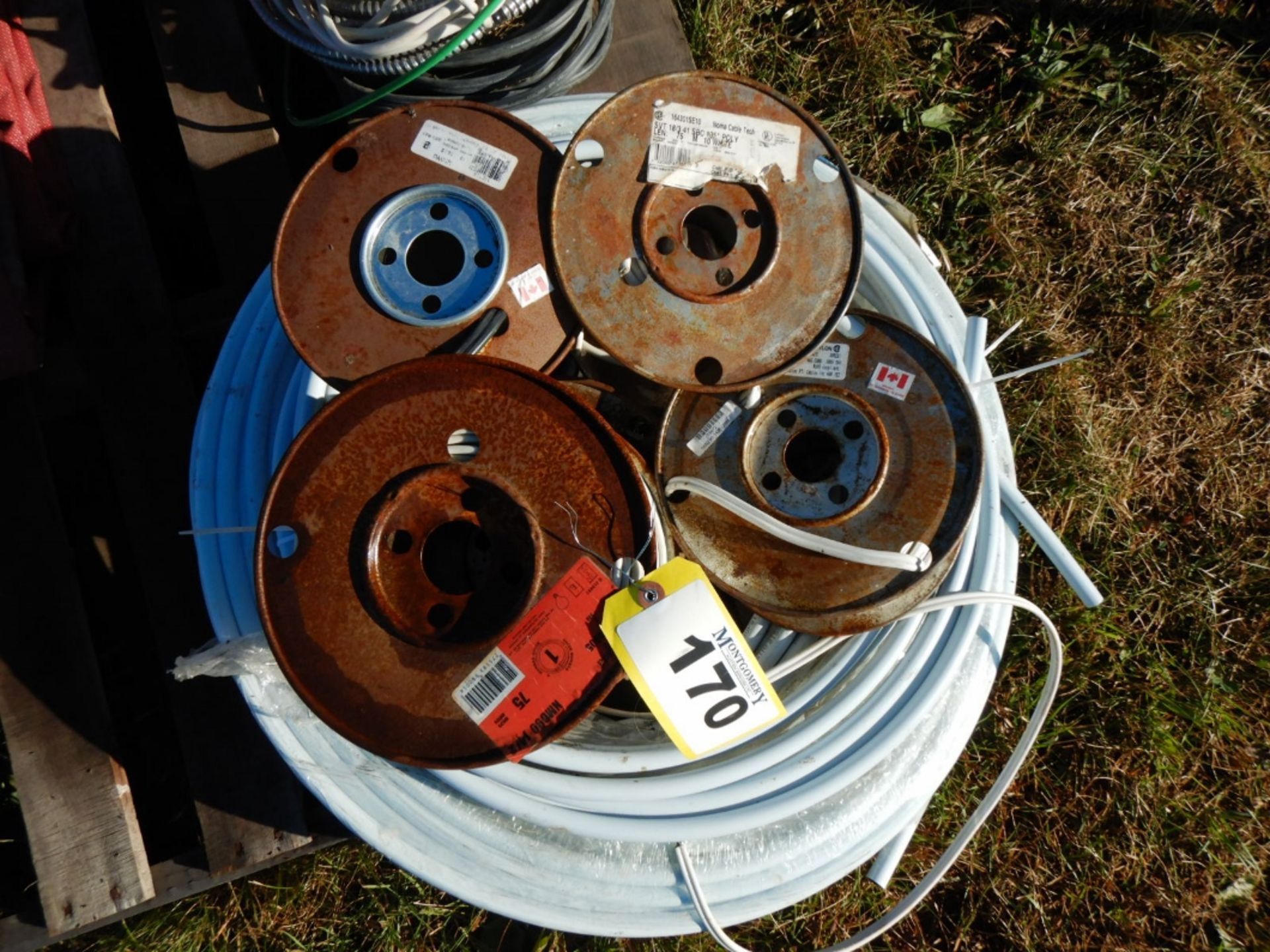 ASSORTED ELEC. WIRE AND 1/2" WATERLINE - Image 2 of 4