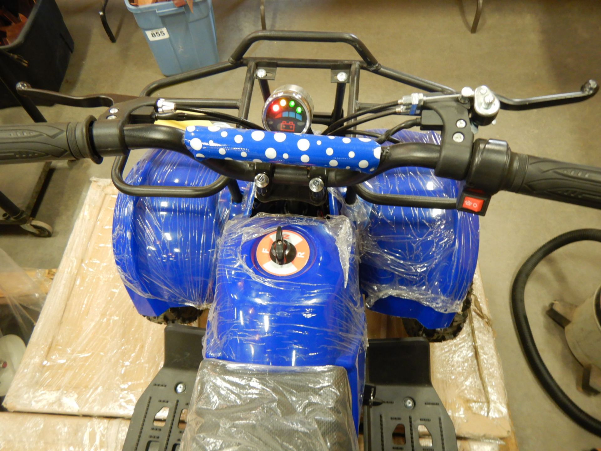 YOUTH 36V ELEC. ATV, ASSEMBLY REQUIRED – NEW - Image 7 of 10