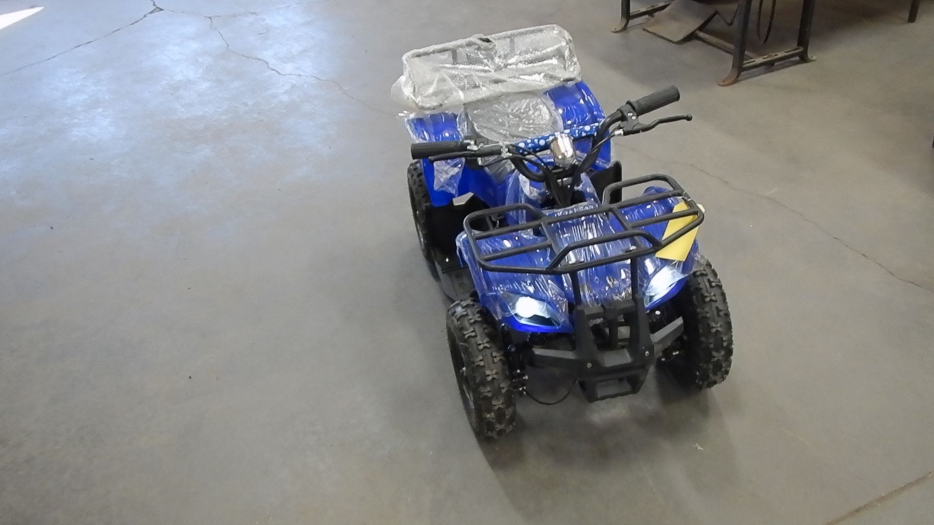 YOUTH 36V ELEC. ATV, ASSEMBLY REQUIRED – NEW - Image 10 of 10