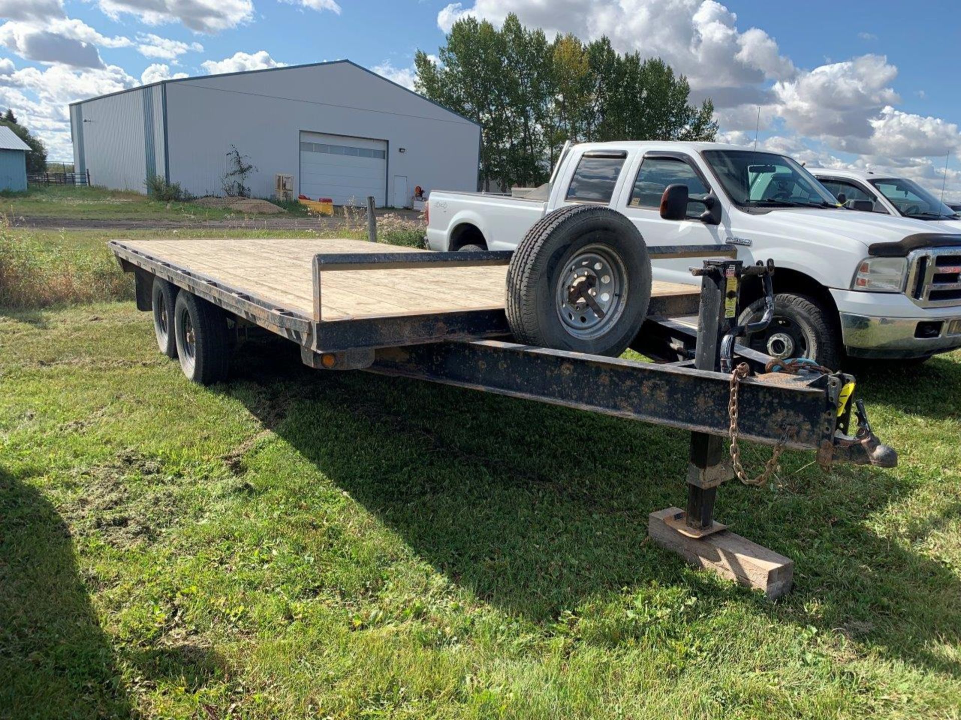 2011 DOUBLE A HB148-18 18FT DECK OVER FLAT DECK TRAILER, T/A, 7,000 AXLES, 14,000GVWR, RAMPS, - Image 2 of 6