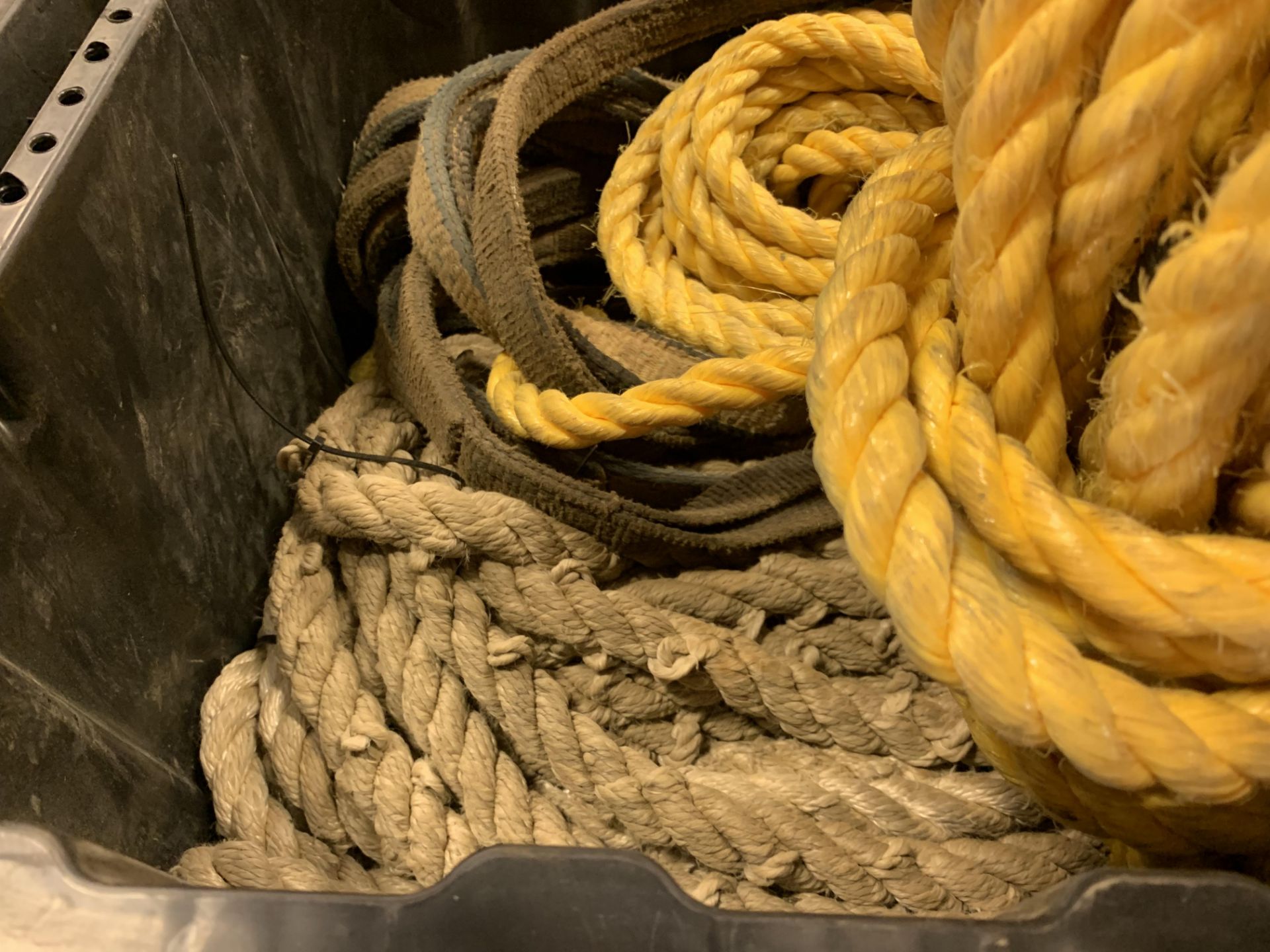 L/O ASSORTED TOW ROPES - Image 3 of 3