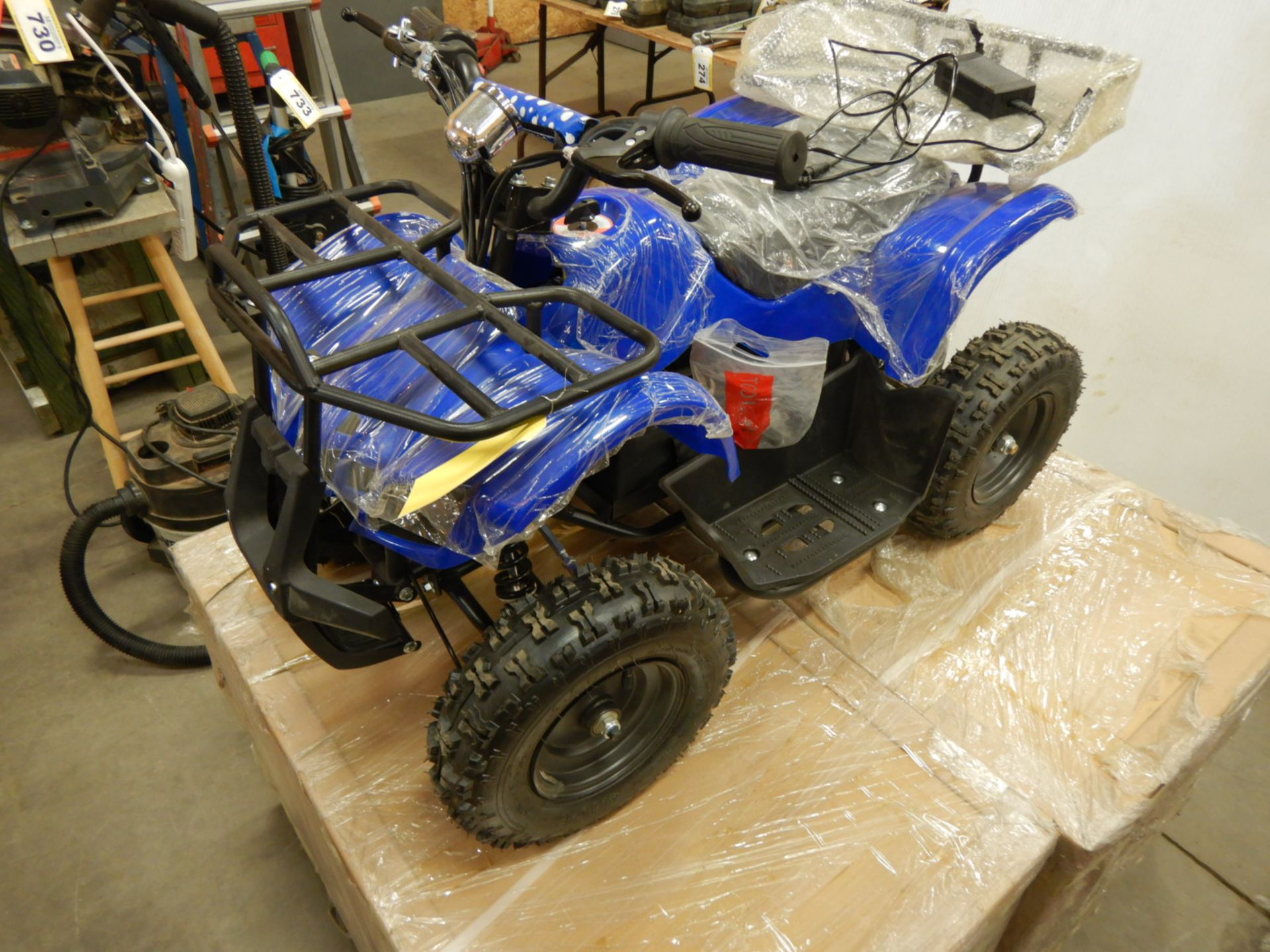 YOUTH 36V ELEC. ATV, ASSEMBLY REQUIRED – NEW