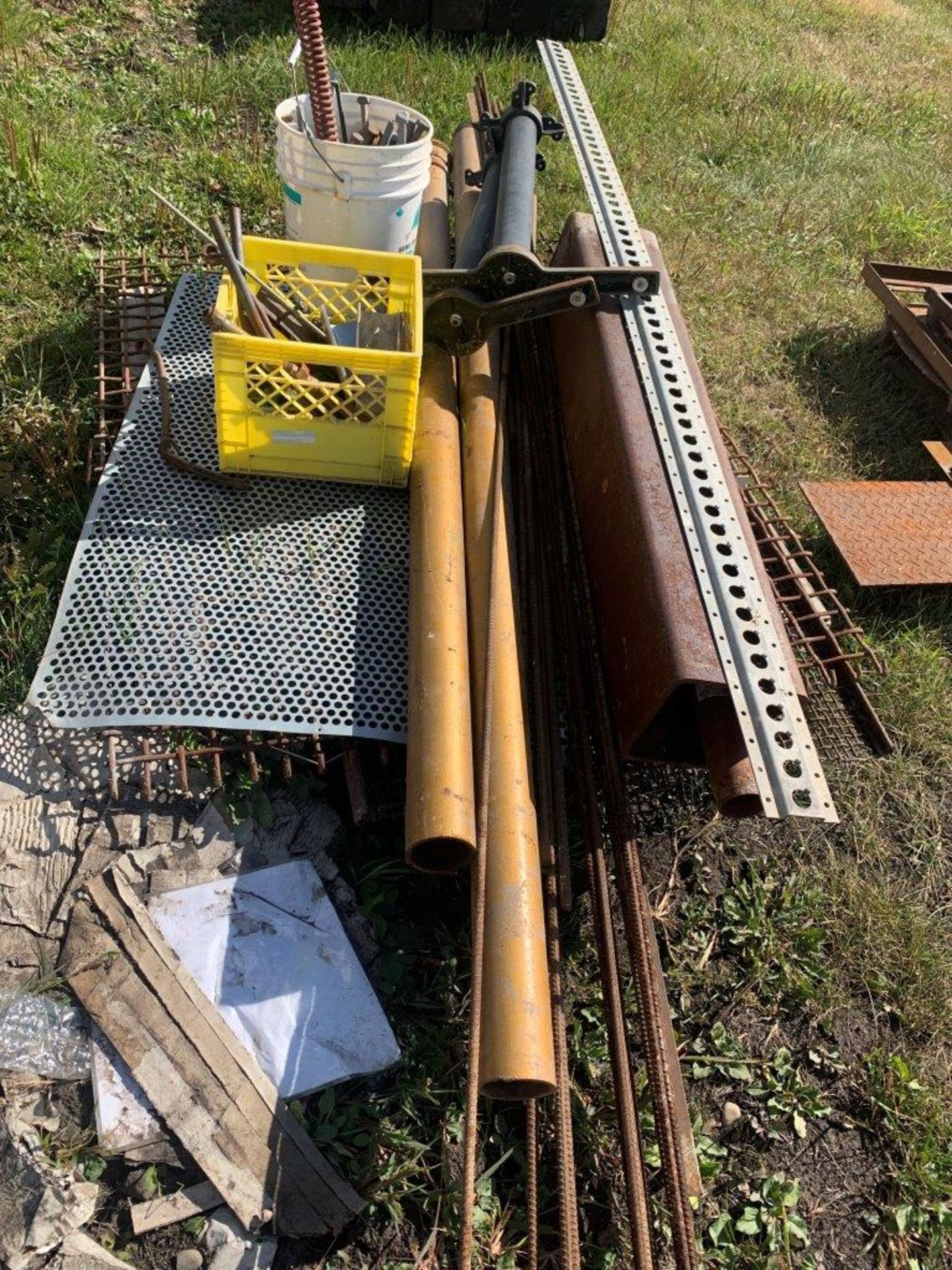 2-PALLETS OF ASSORTED STEEL - Image 4 of 5