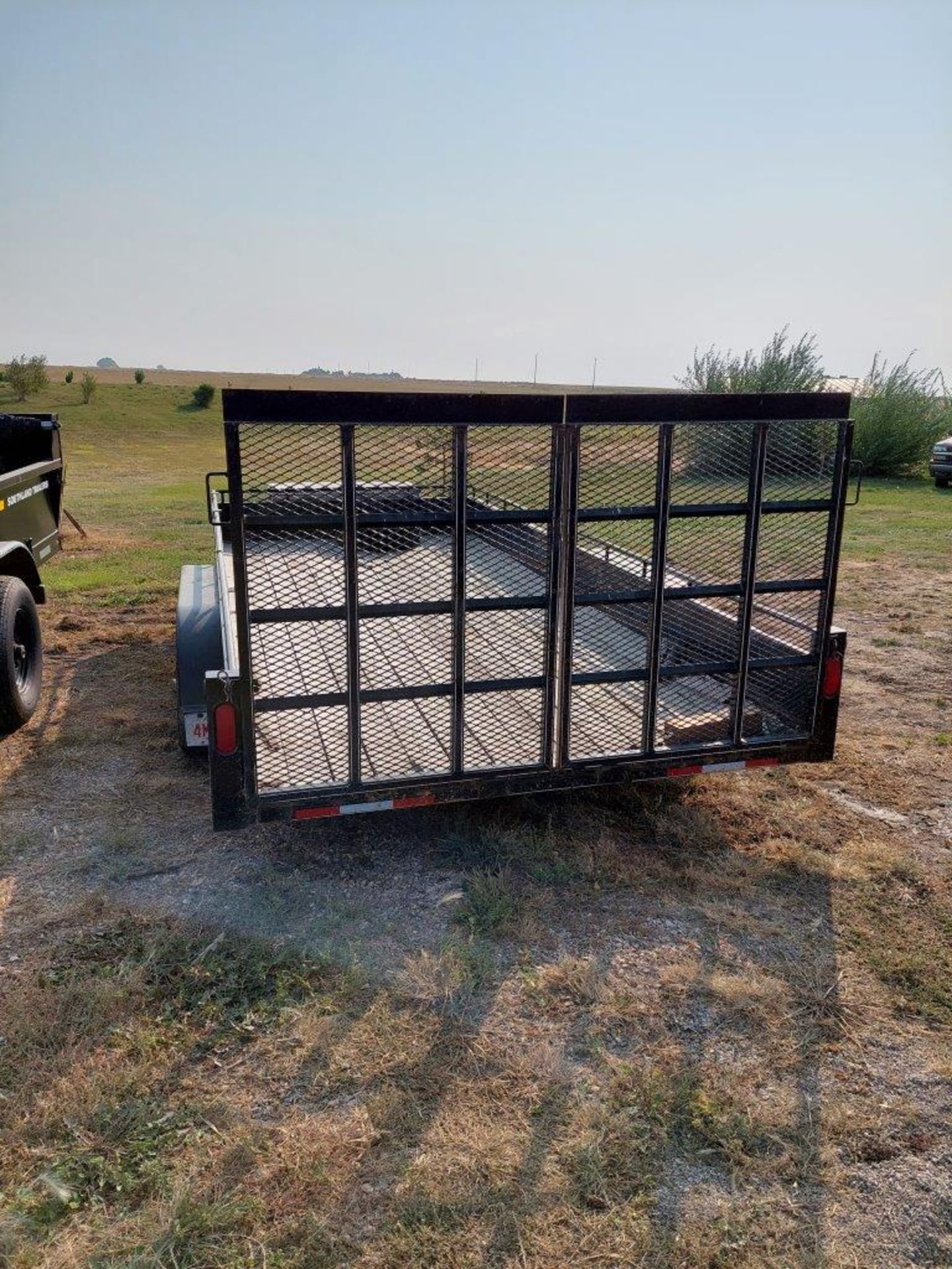 2010 OASIS 16' X 6.75' FLAT DECK TRAILER, T/A, 7000 GVWR, SIDE RAILS, W/ 4FT MESH STAND UP END GATE - Image 3 of 7