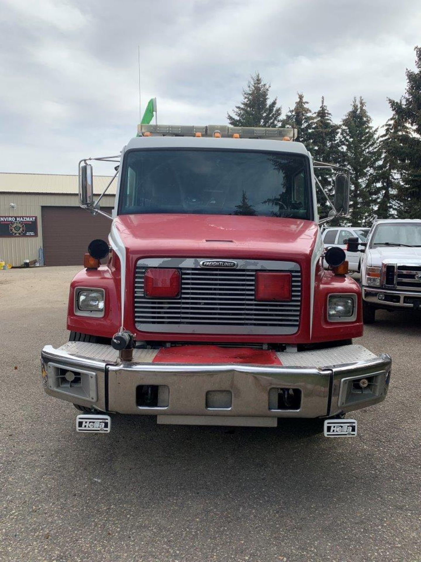 2002 FREIGHTLINER FL70 EXT CAB - FIRE PUMPER APPARATUS, 320,813KMS SHOWING - CERTIFIED FOR 2022 - Image 59 of 76