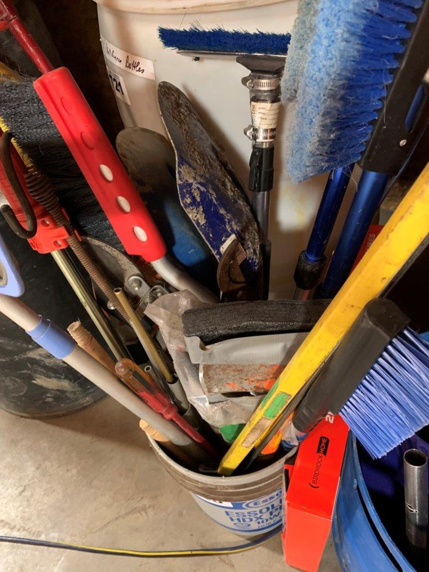 ASSORTED SNOW BRUSHES, SNAKE, PRUNING SHEARS, BRUSHES, SHOVELS, ETC. - Image 2 of 4