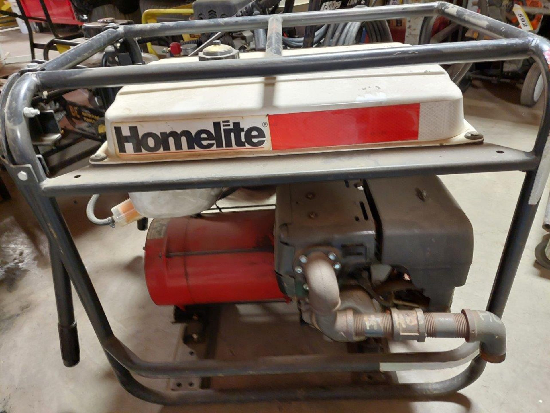 HOMELITE 4000W GENERATOR W/ HONDA ENGINE - Image 3 of 9