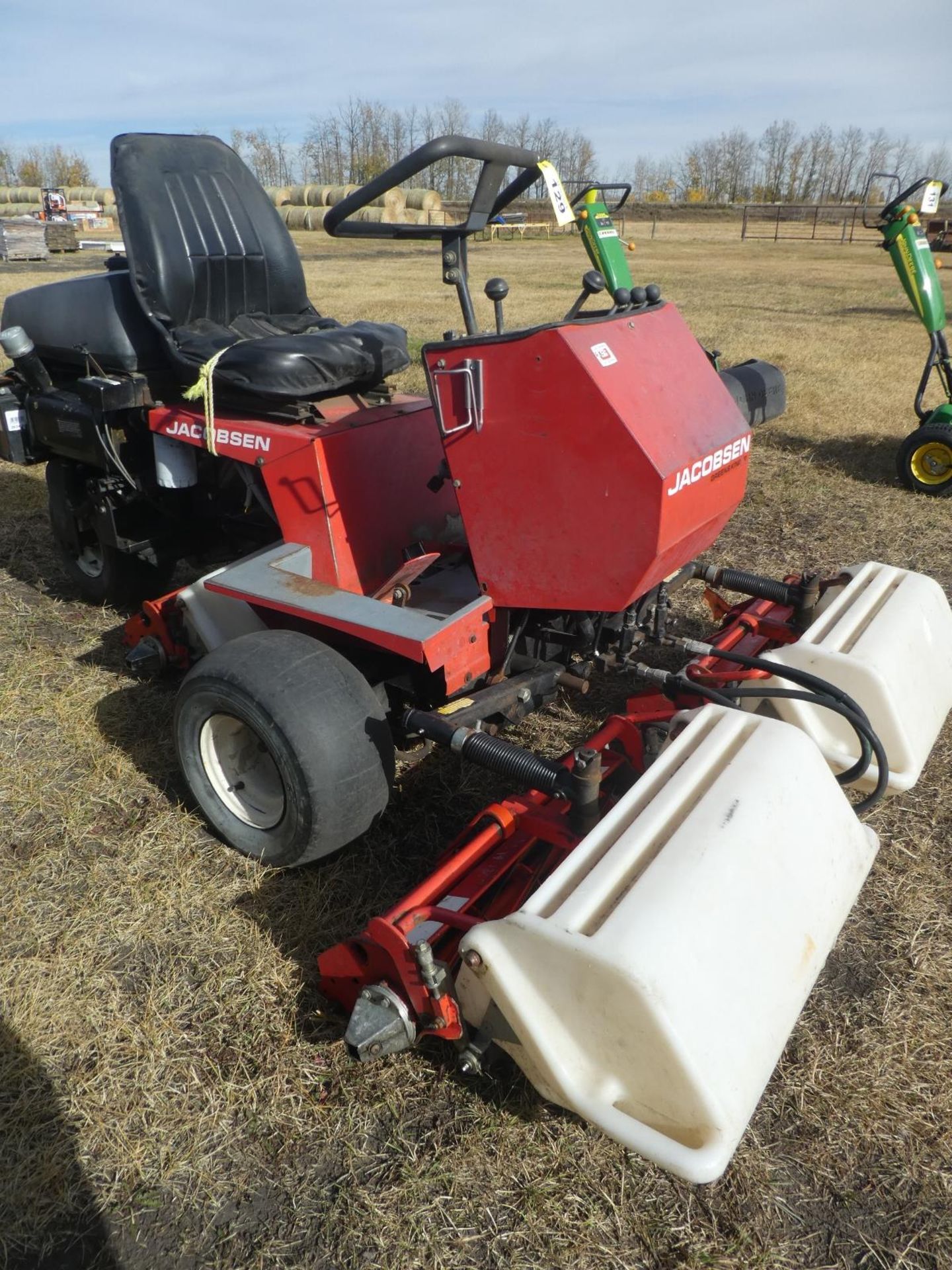 JACOBSON GREEN KING IV GOLF GREEN RIDE ON REEL MOWER, 70" CUT, 1909 HRS SHOWING S/N 622285927 - RUNN - Bild 2 aus 6