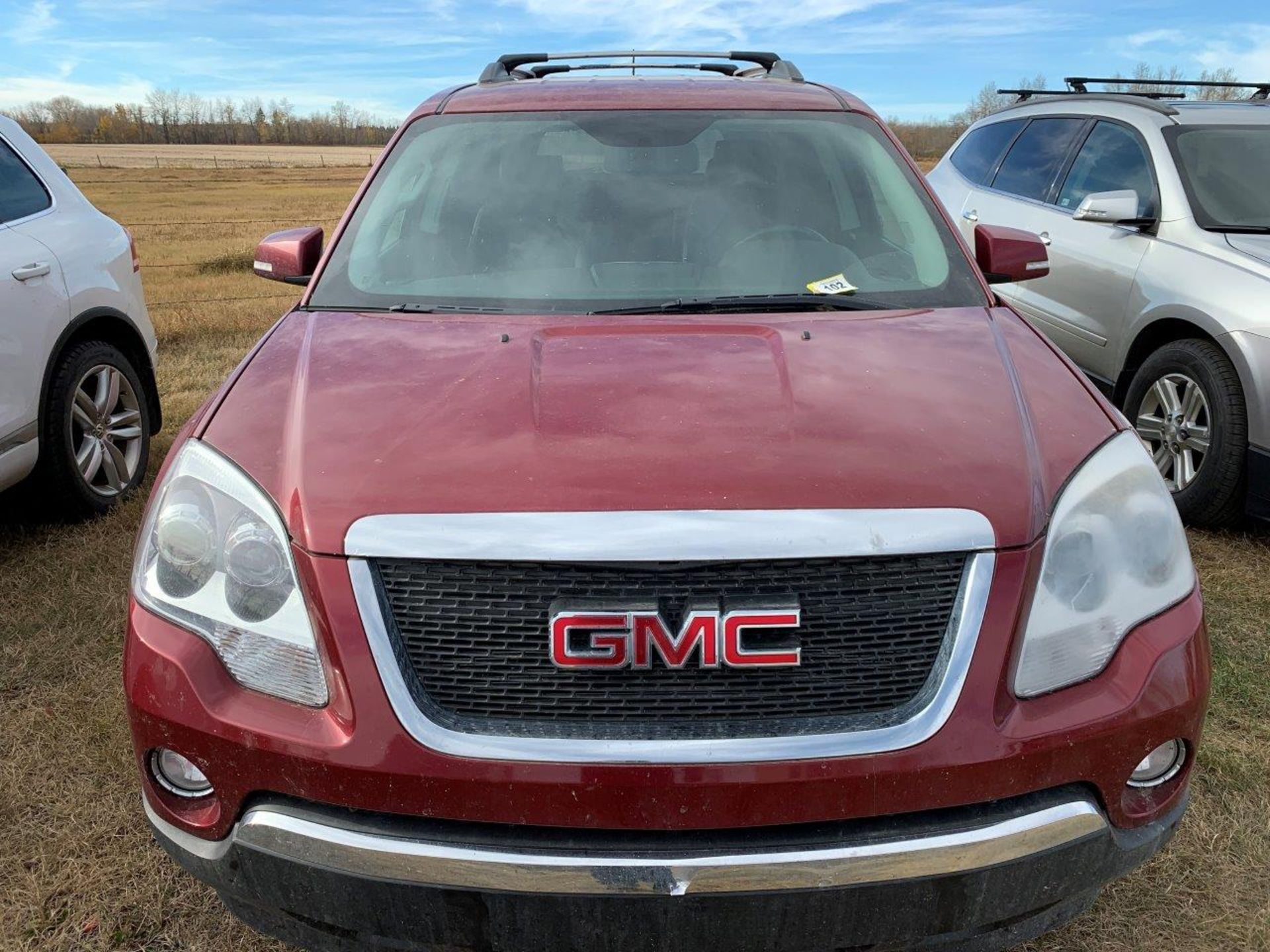 2010 GMC ACADIA SLT SUV, 3.6L VVT ENG., AT, 4-DOOR, 7-PASSENGER, DVD SYSTEM LEATHER, 233,607 KMS - Image 3 of 16