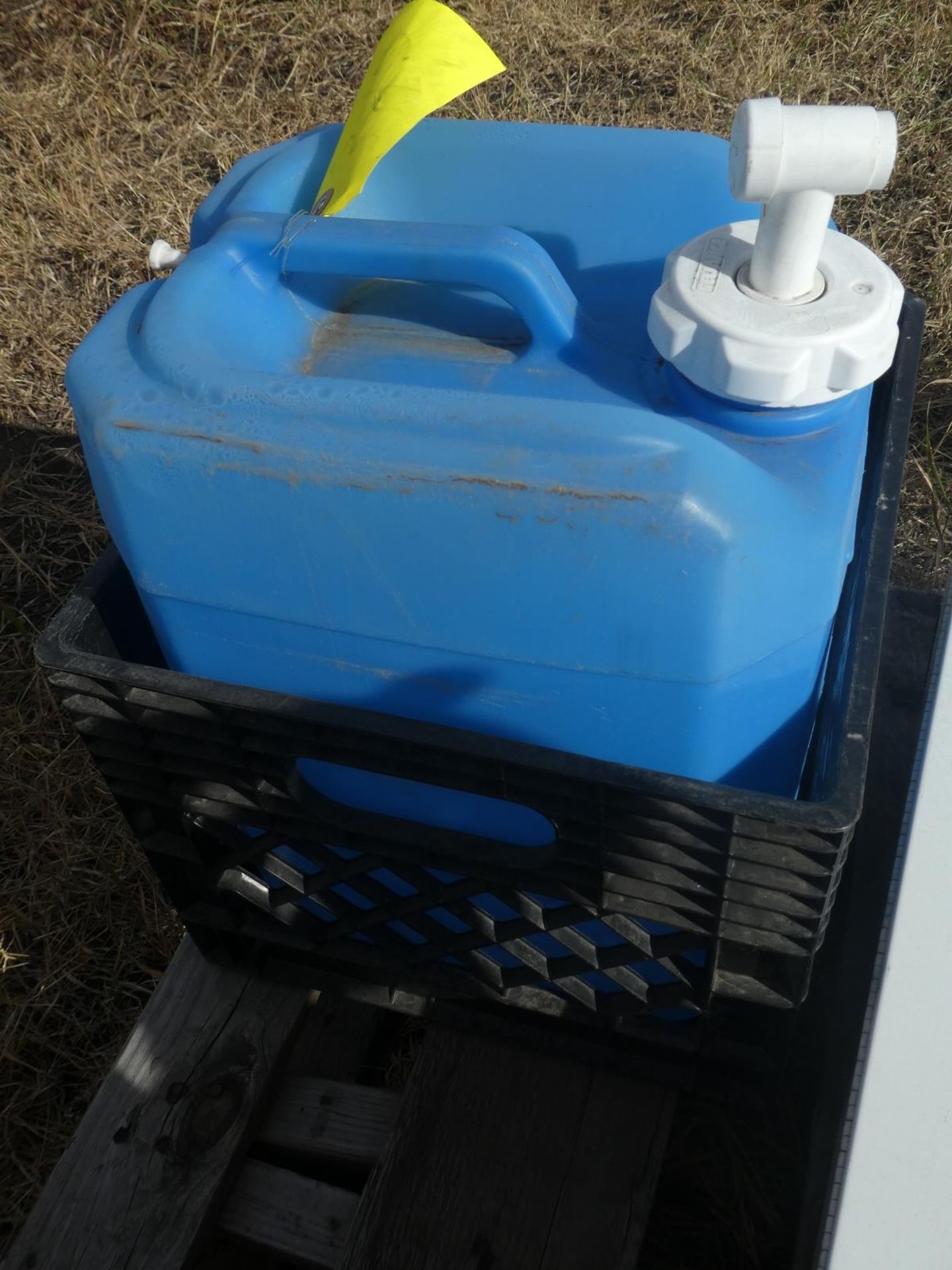 FIRST AID KIT AND PLOY WATER DISPENSING JUG - Image 2 of 3
