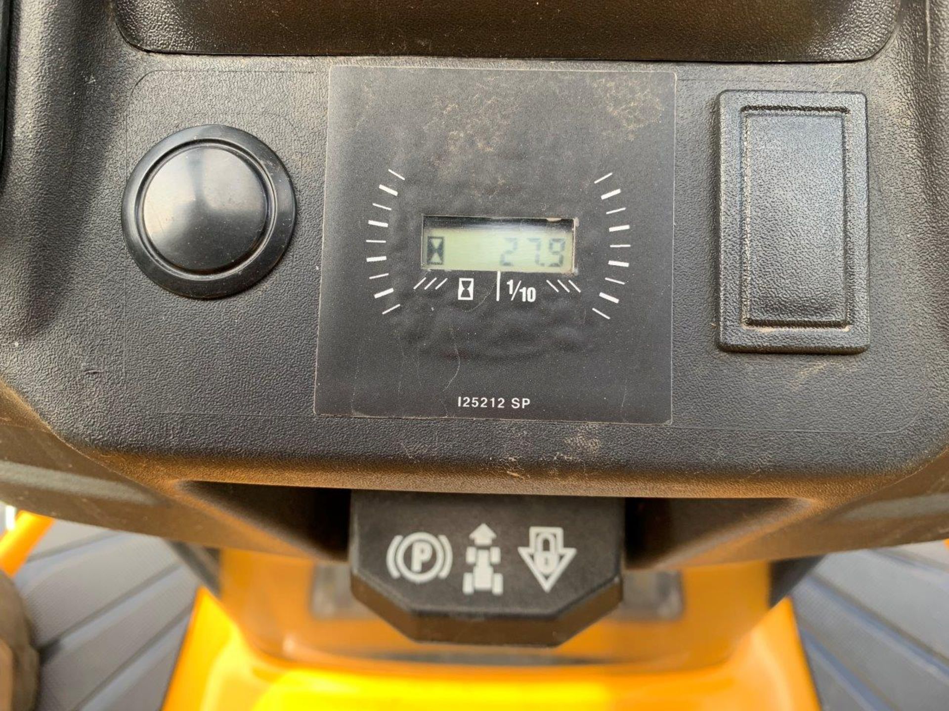 2020 CUB CADET LT46 XT1 ENDURO SERIES, 19.5HP KOHLER ENG, HYDROSTATIC, 46" DECK, 27 HRS SHOWING - Image 6 of 6