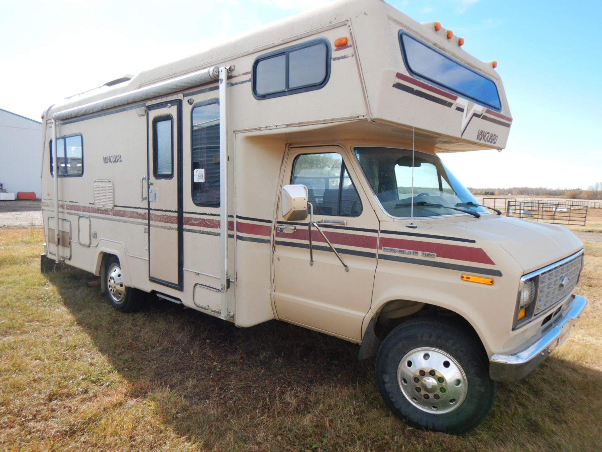 1988 VANGUARD MOTORHOME 24FT, 93,000 KMS SHOWING VIN 1FDKE30G5JHB45719