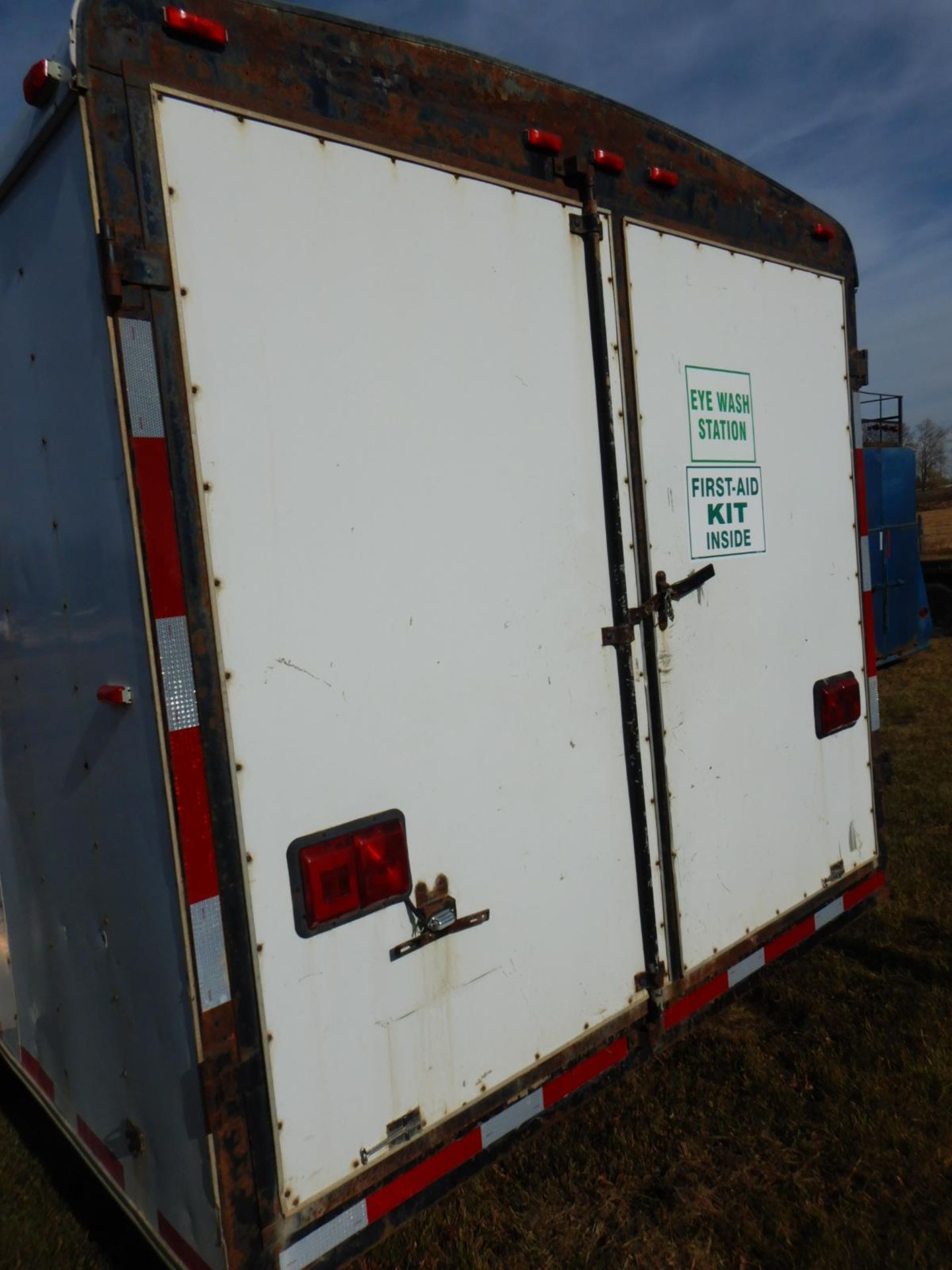 2004 20FTX8FT ENCLOSED TRAILER, T/A, GVWR 6350KG, BARN DOORS, S/N FC200418 - Image 6 of 6