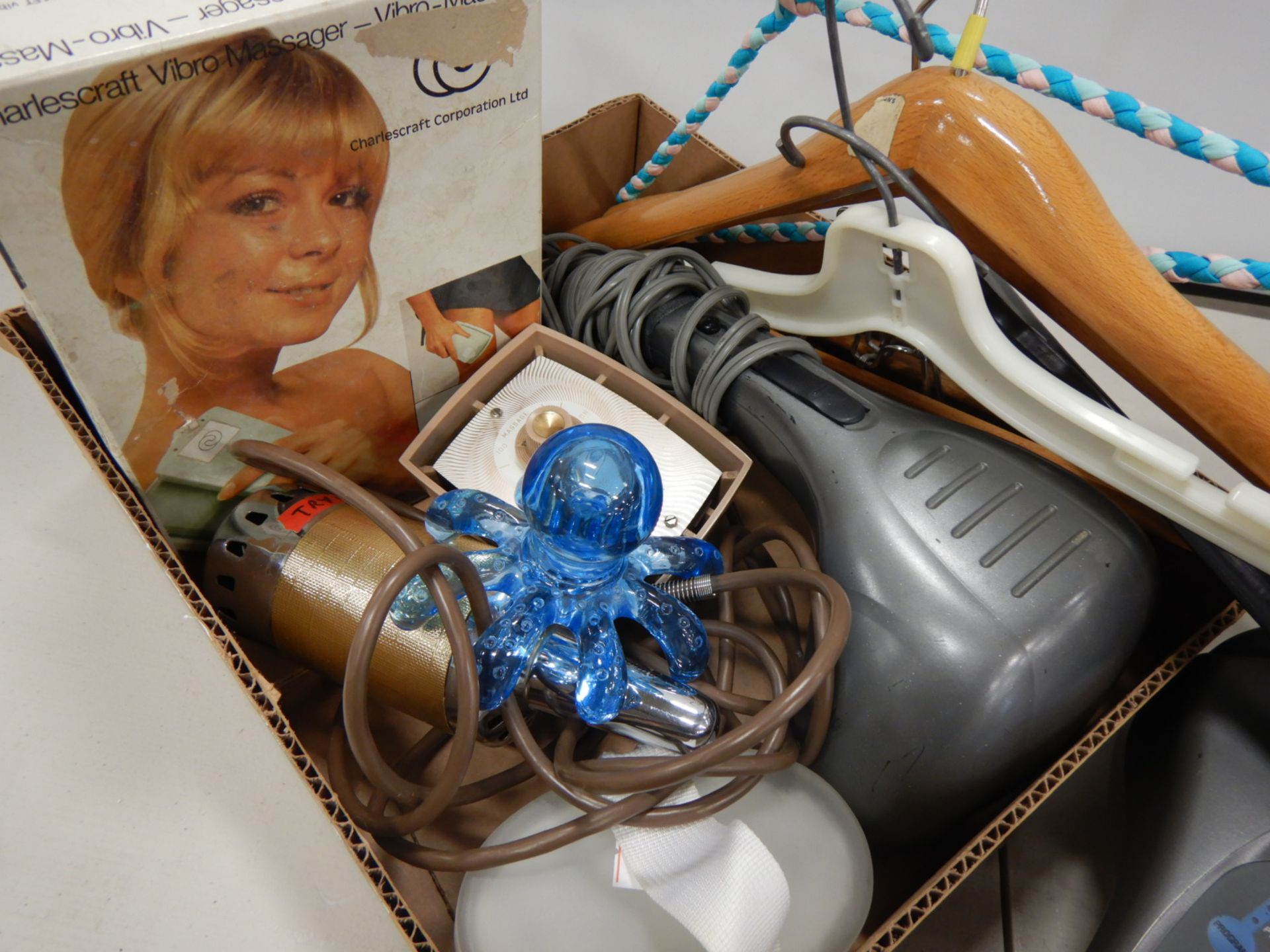 L/O ASSORTED PERSONAL MASSAGERS, ETC. - Image 2 of 3