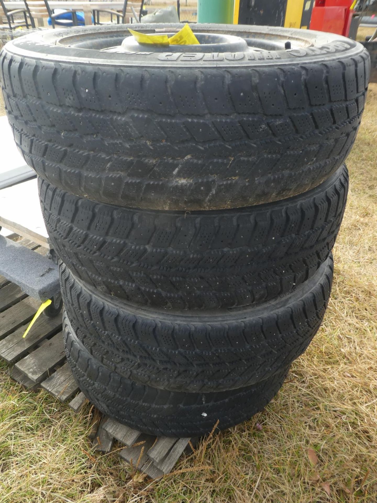4-4-BOLT WEATHERMAX ARTIC WINTER TIRES 195/60R15 - Image 2 of 2