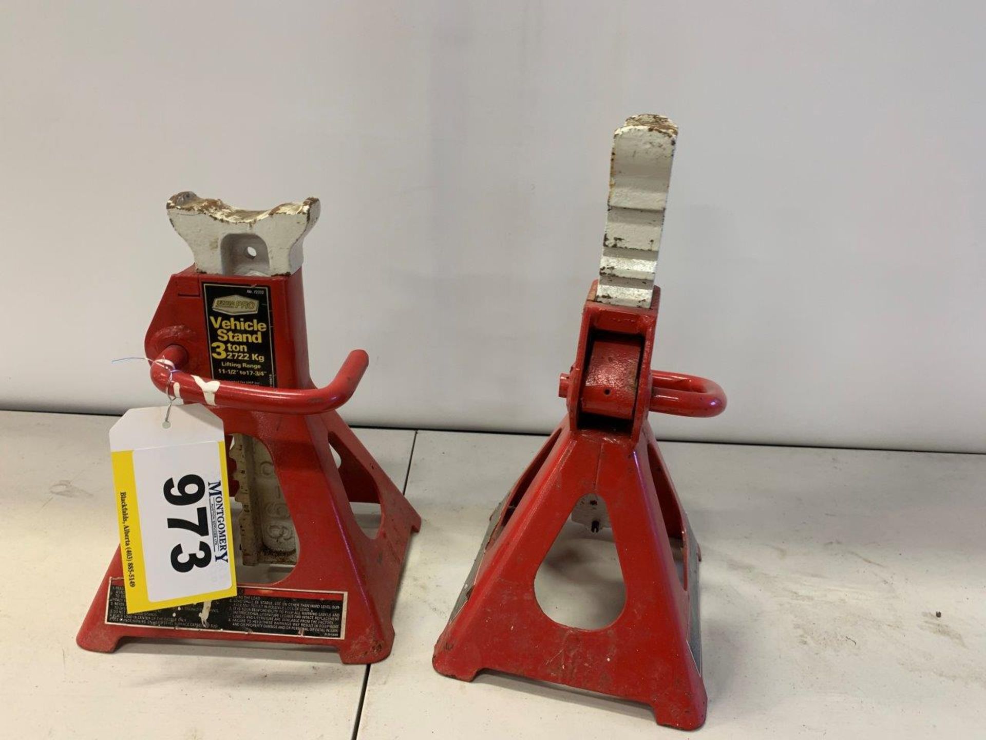 PAIR OF 3-TON JACK STANDS - Image 2 of 3