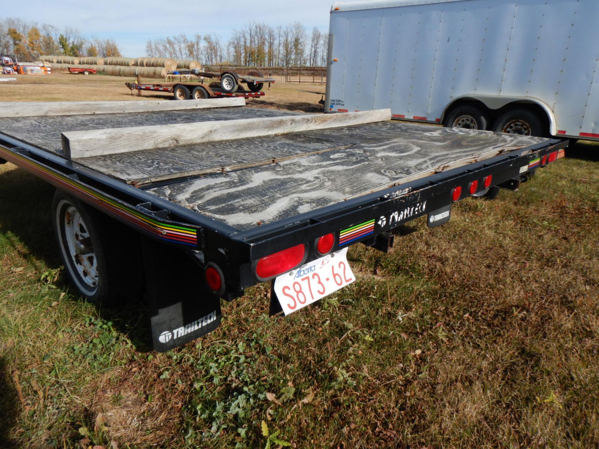 2003 TRAILTECH SM2 ATV/SNOWMOBILE S/A TRAILER W/ RAMPS, GVWR 2998LBS, 12FTX8FT DECK S/N - Image 5 of 5
