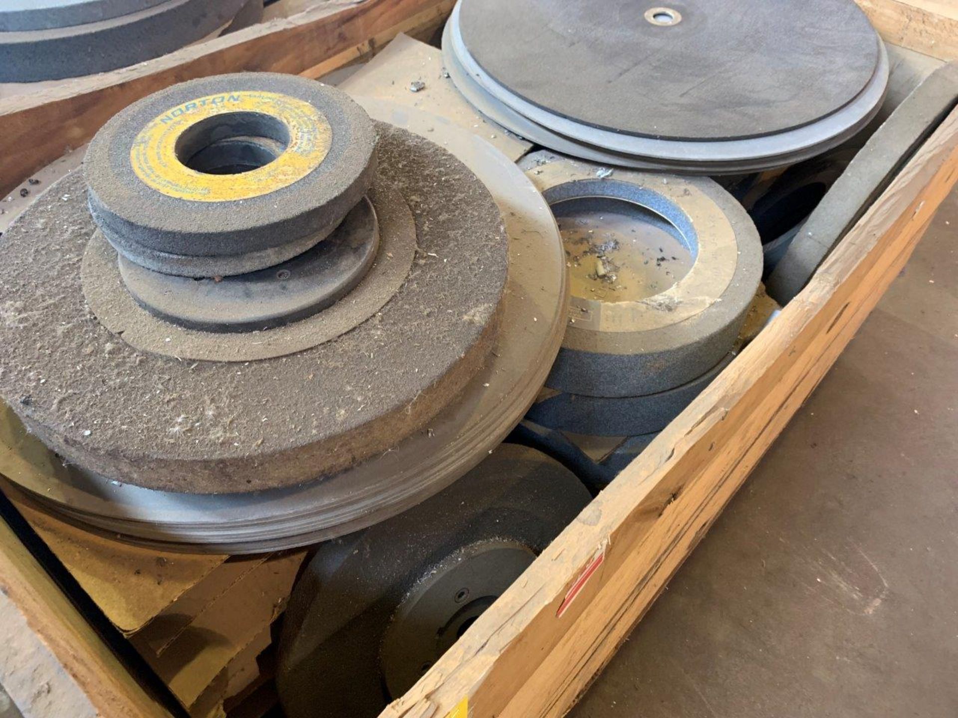 L/O LARGE GRINDING WHEELS AND CUTTING DISCS