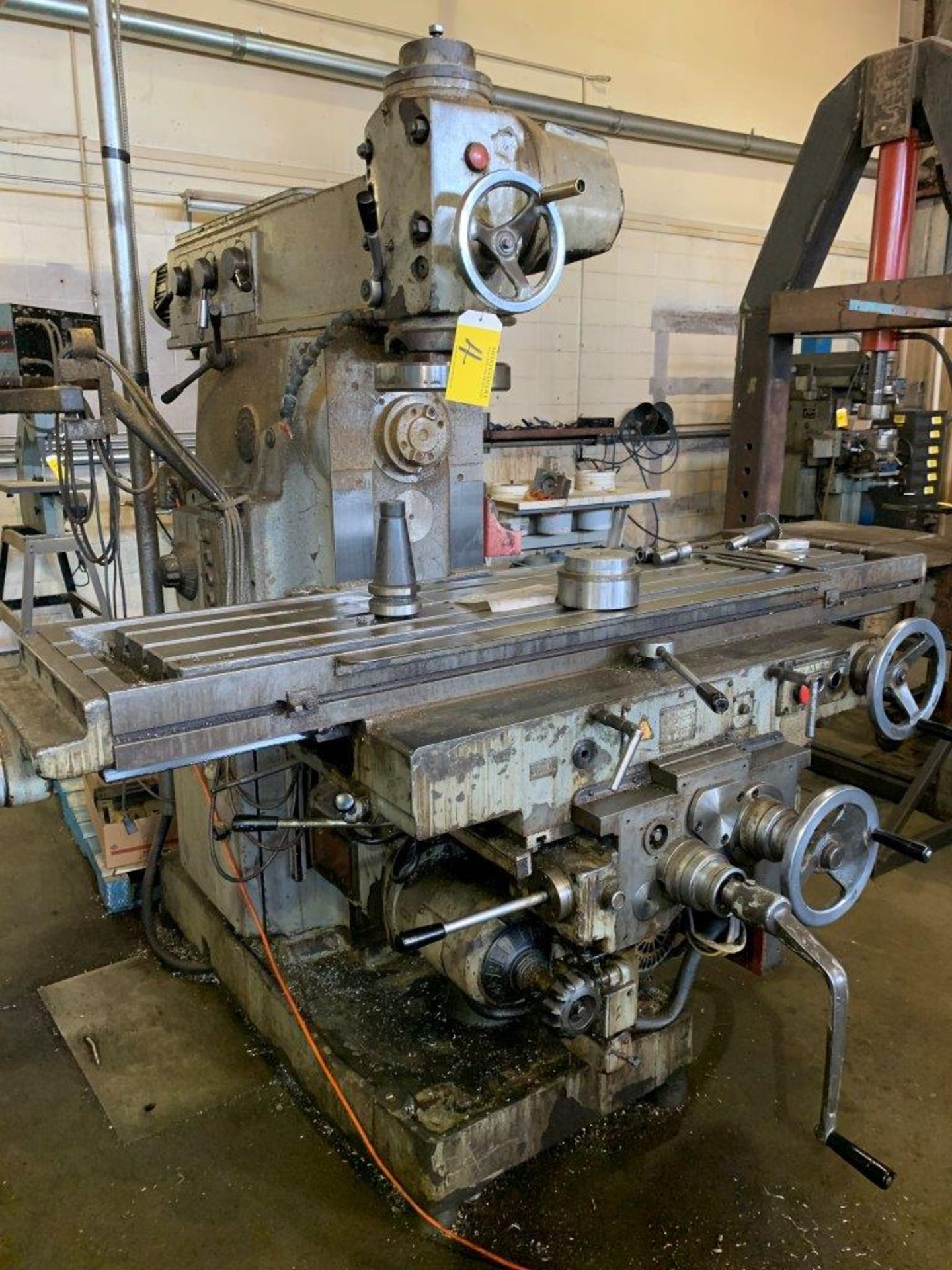 1976 STANKO CONVENTIONAL SADDLE TYPE MILLING MACHINE W/ 48“ TRAVEL & DIGITAL READ OUT., MODEL 6P83W, - Image 7 of 18