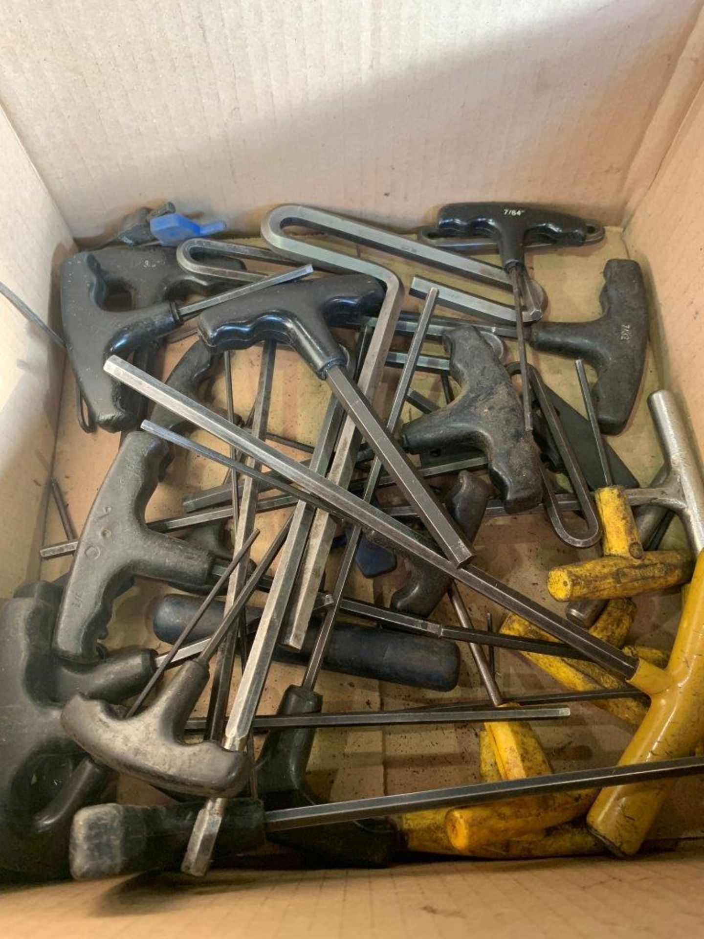 L/O T-HANDLED HEX KEYS