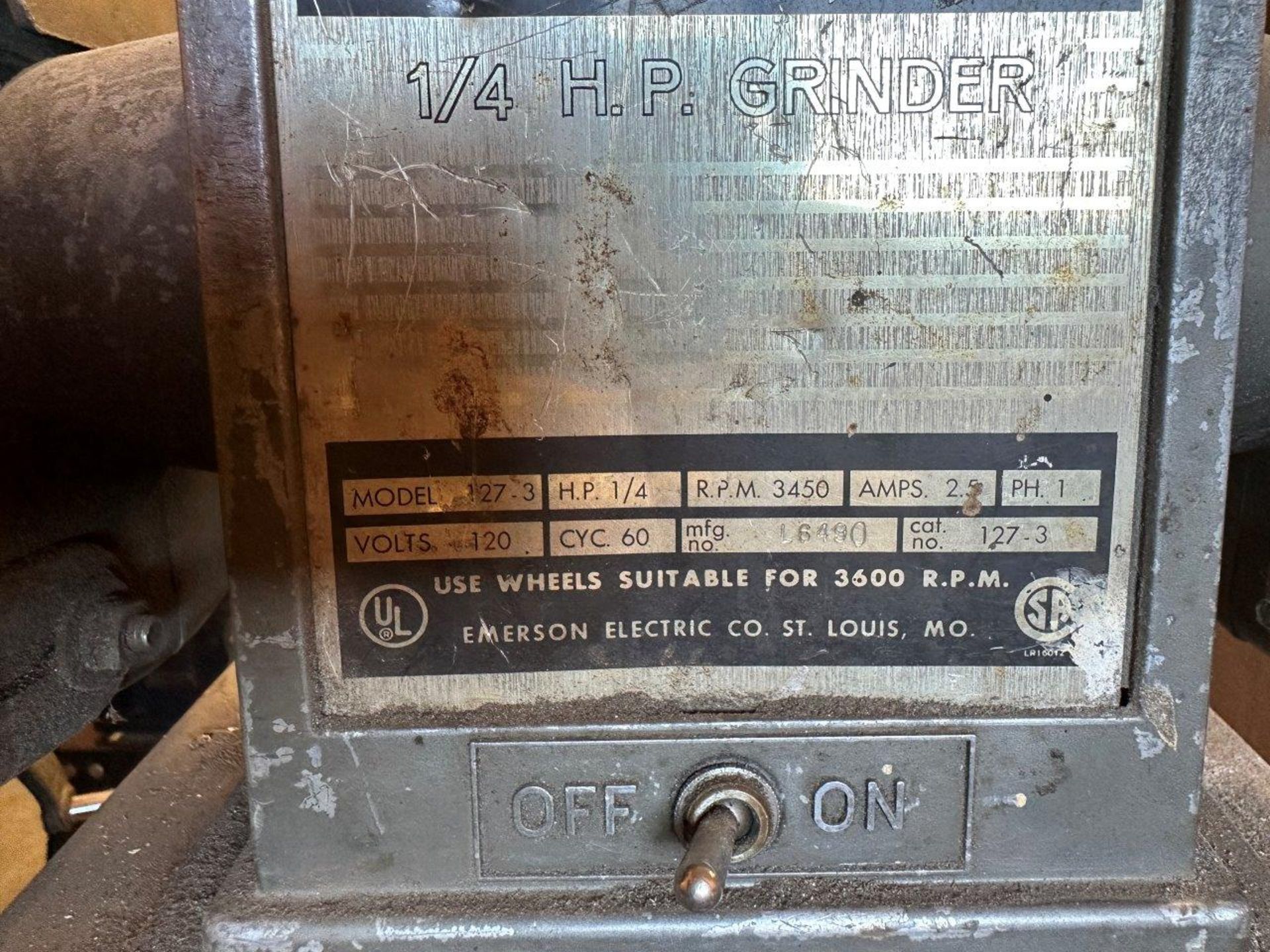 EMERSON ELECTRIC 1/4HP BENCH GRINDER ON STEEL PEDESTAL - Image 3 of 4