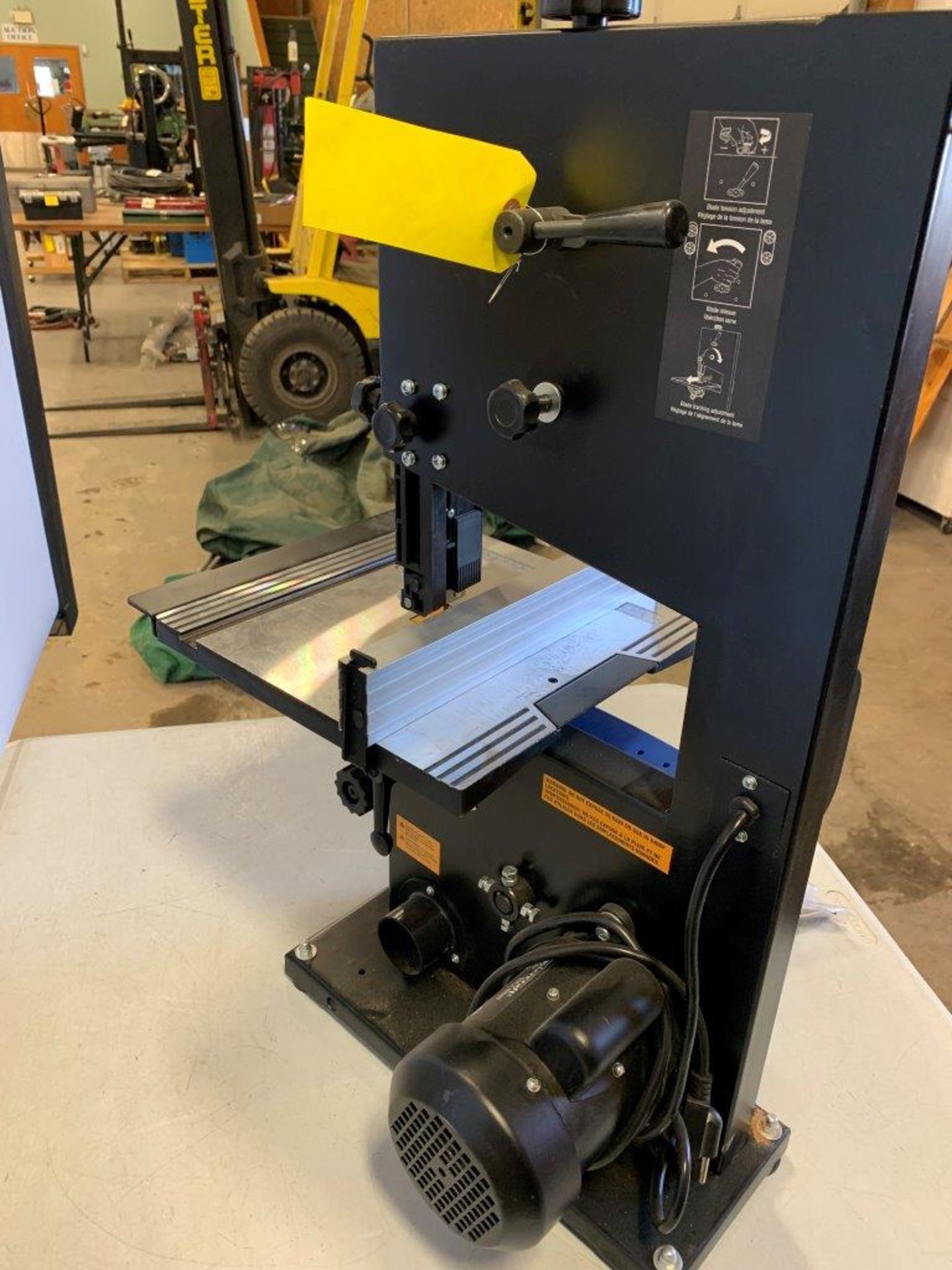 MASTERCRAFT 9" ELEC. BENCHTOP BANDSAW - Image 2 of 3