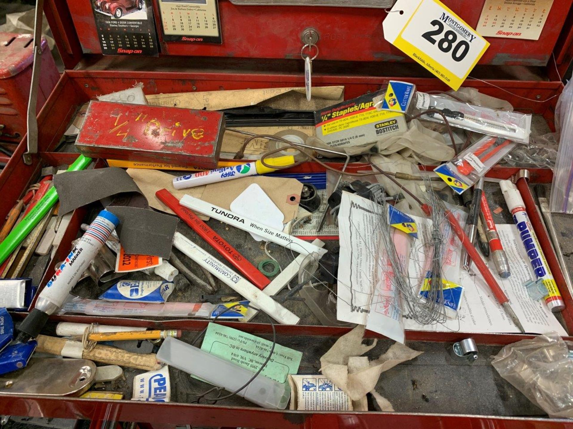 12-DRAWER METAL TOOLBOX ON ROLLING WOODEN 3-DRAWER CABINET - Image 5 of 6