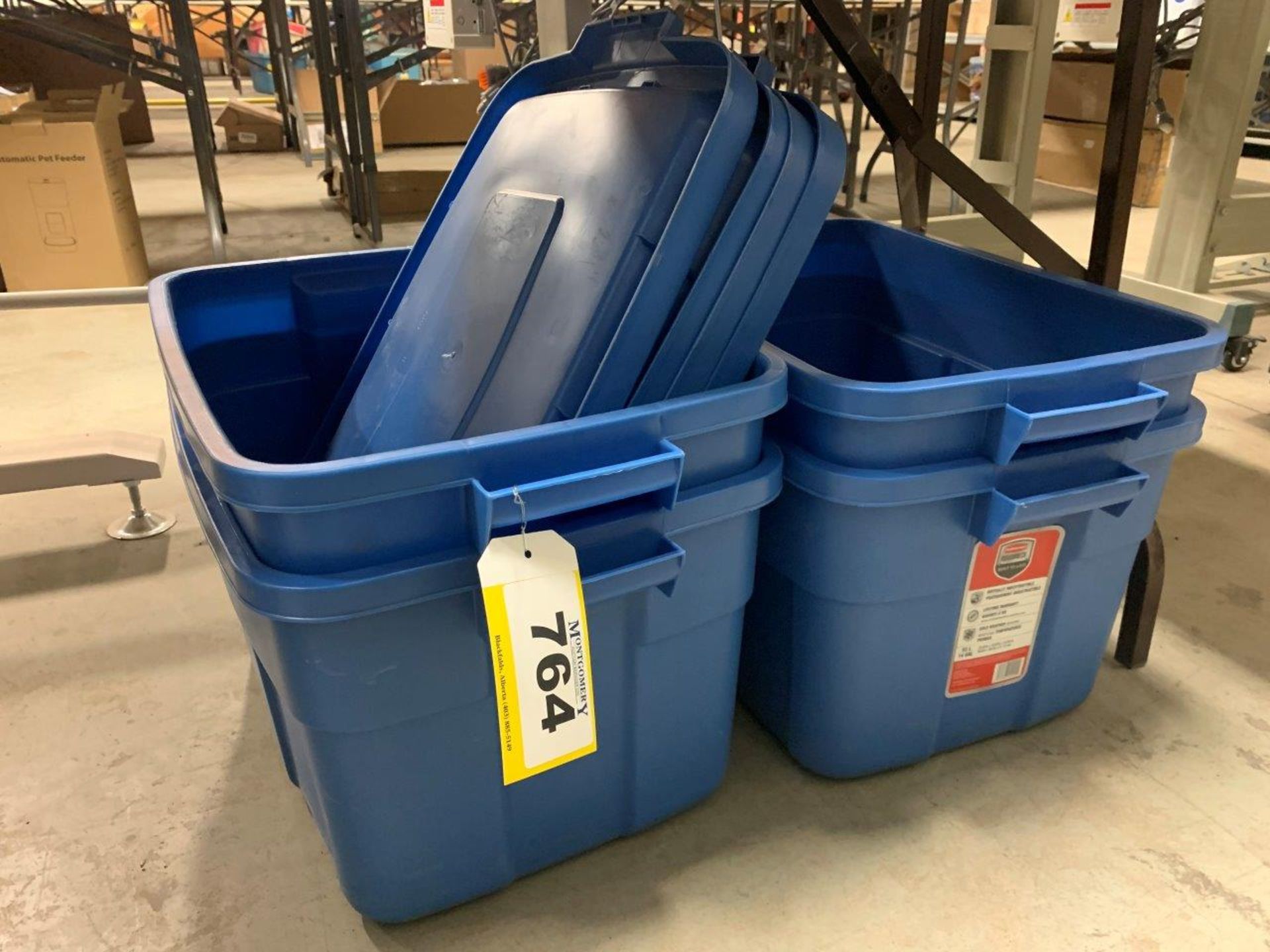 L/O RUBBERMAID RUFFNECK POLY STORAGE CONTAINERS