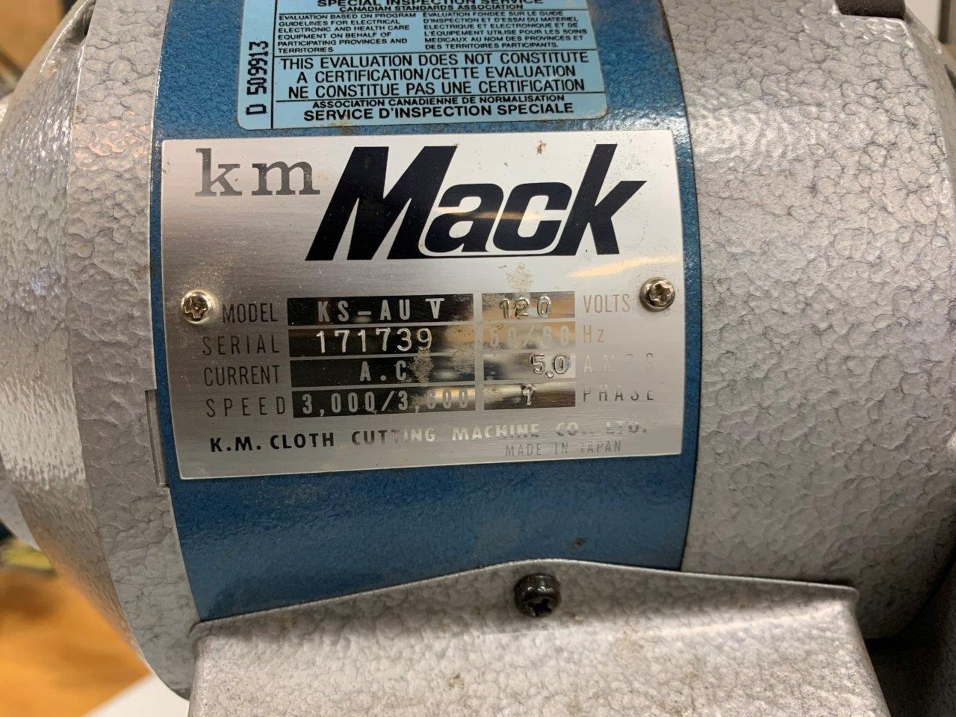KM MACK CLOTH CUTTING MACHINE, 15A/120V - Image 3 of 5