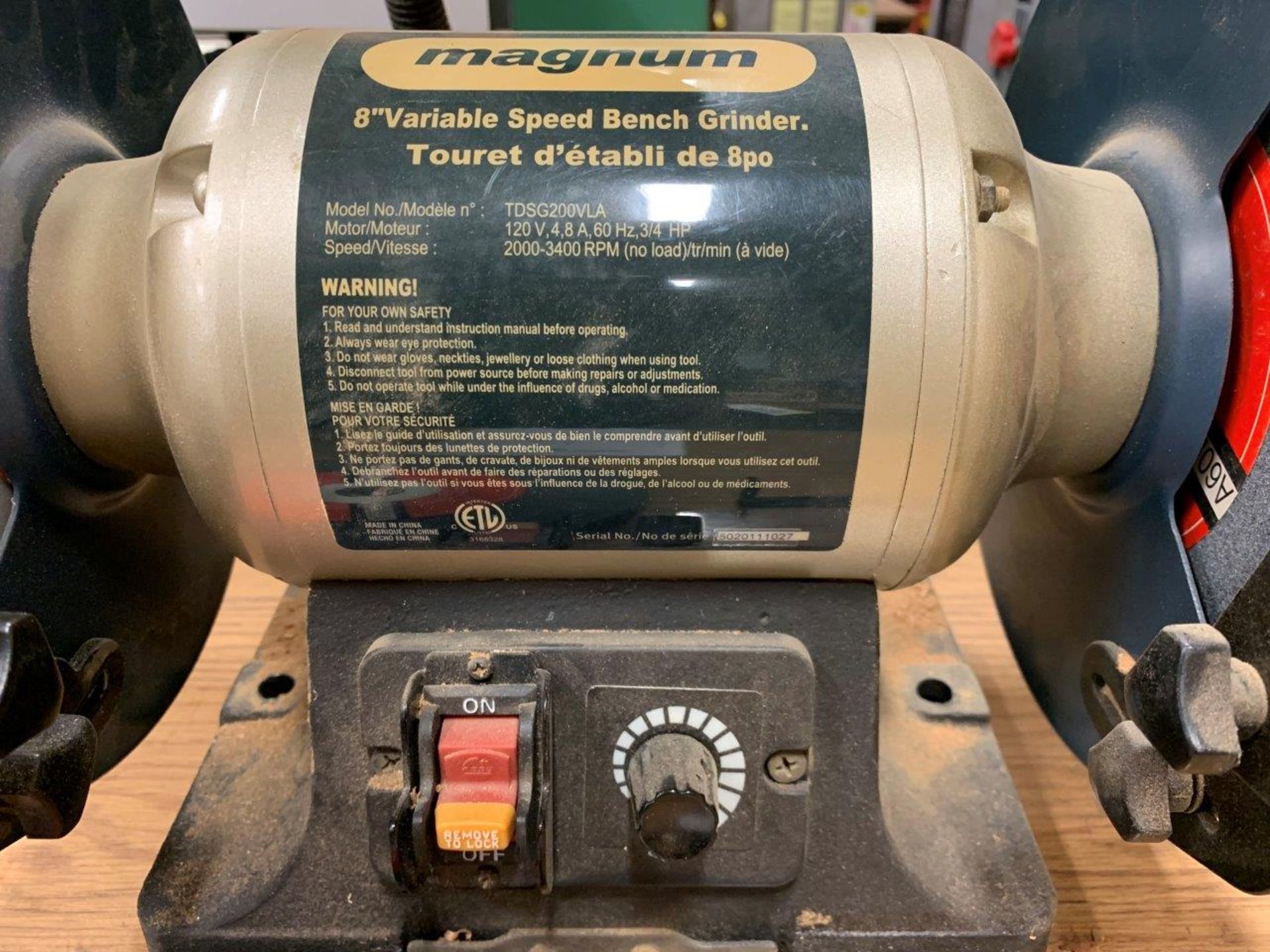 MAGNUM 8" VARIABLE SPEED BENCH GRINDER - Image 3 of 4