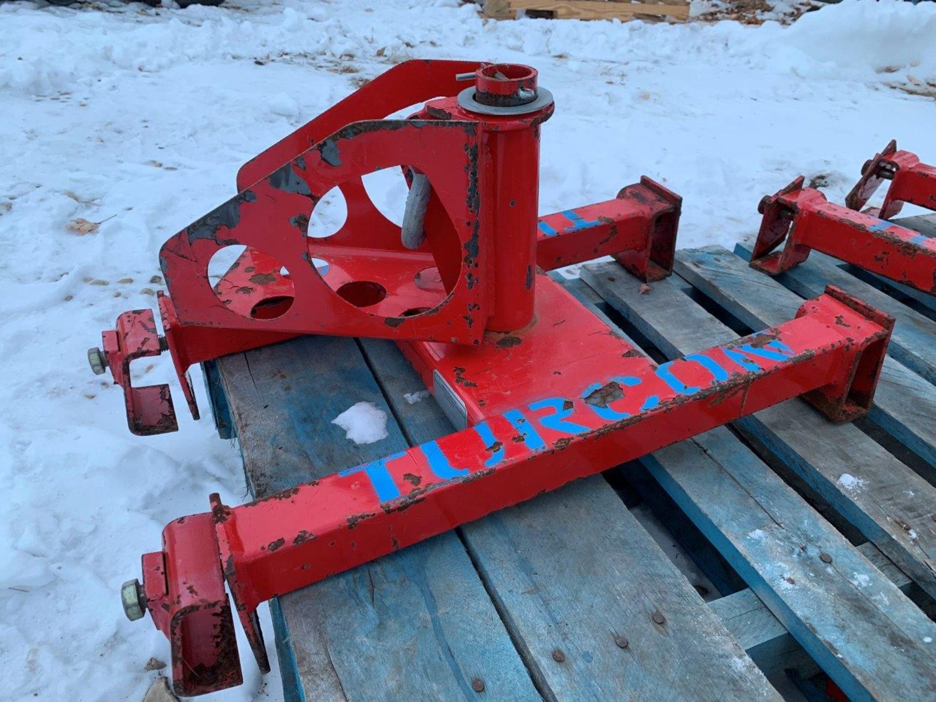 PALLET OF ROOF TIE OFF ANCHOR POINTS - Image 2 of 3