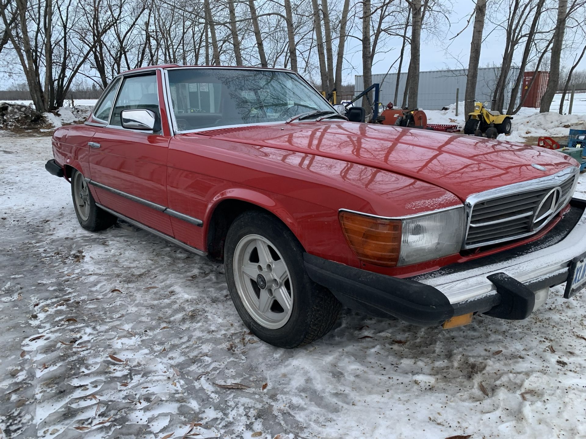 1984 MERCEDES 380 SL CONVERTIBLE HARDTOP, RWD, 3.8L V8, 173,259 MILES SHOWING, S/N WDBBA45A3EA006227 - Image 3 of 9