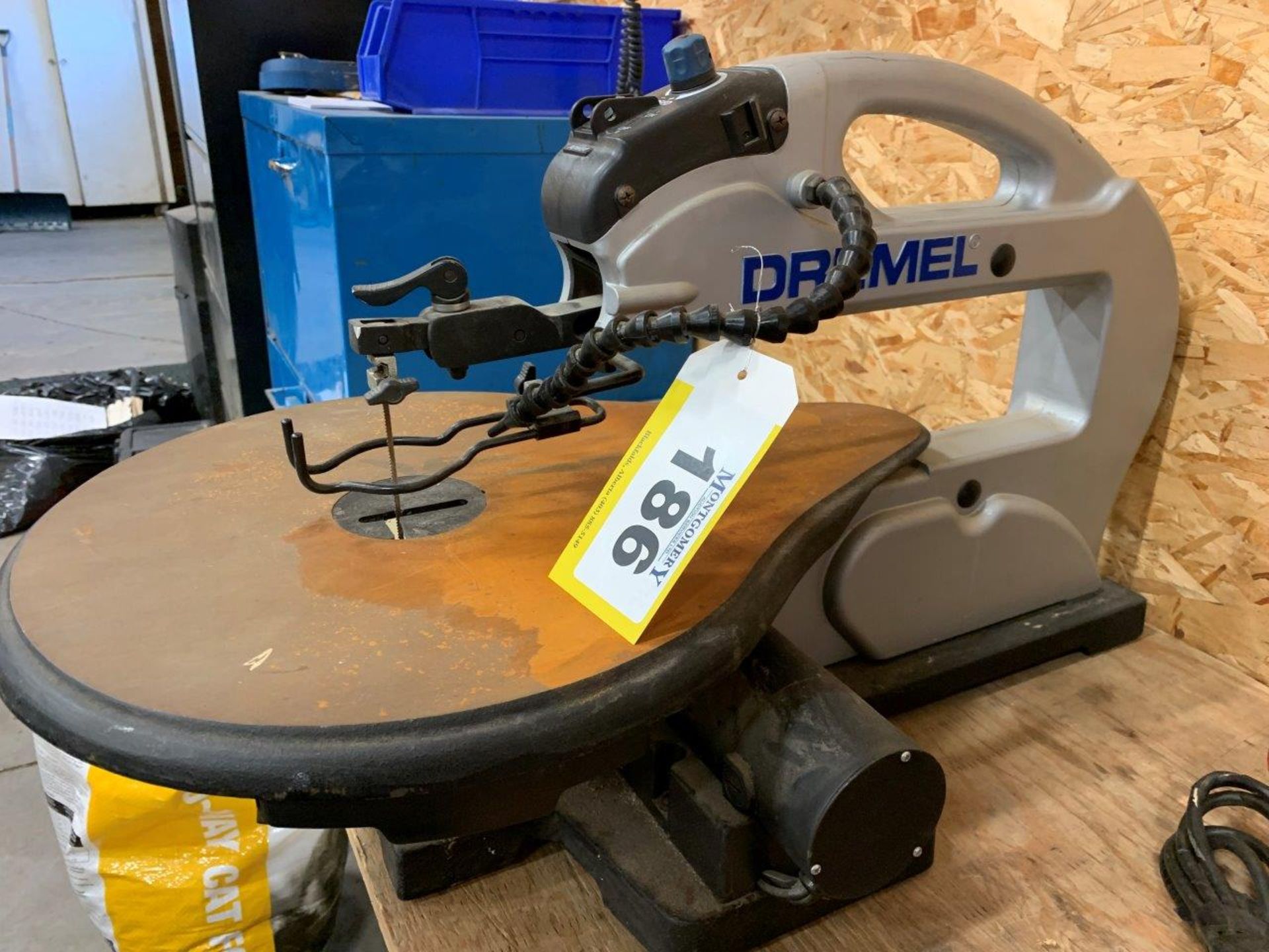 DREMEL 1830 18" VARIABLE SPEED SCROLL SAW