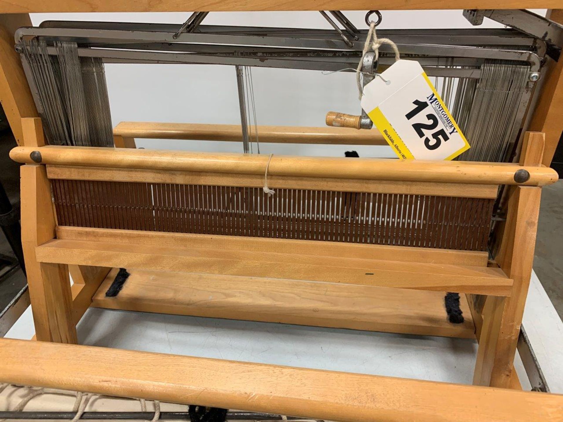 LECLERC 20" FANNY WEAVING LOOM - Image 6 of 7