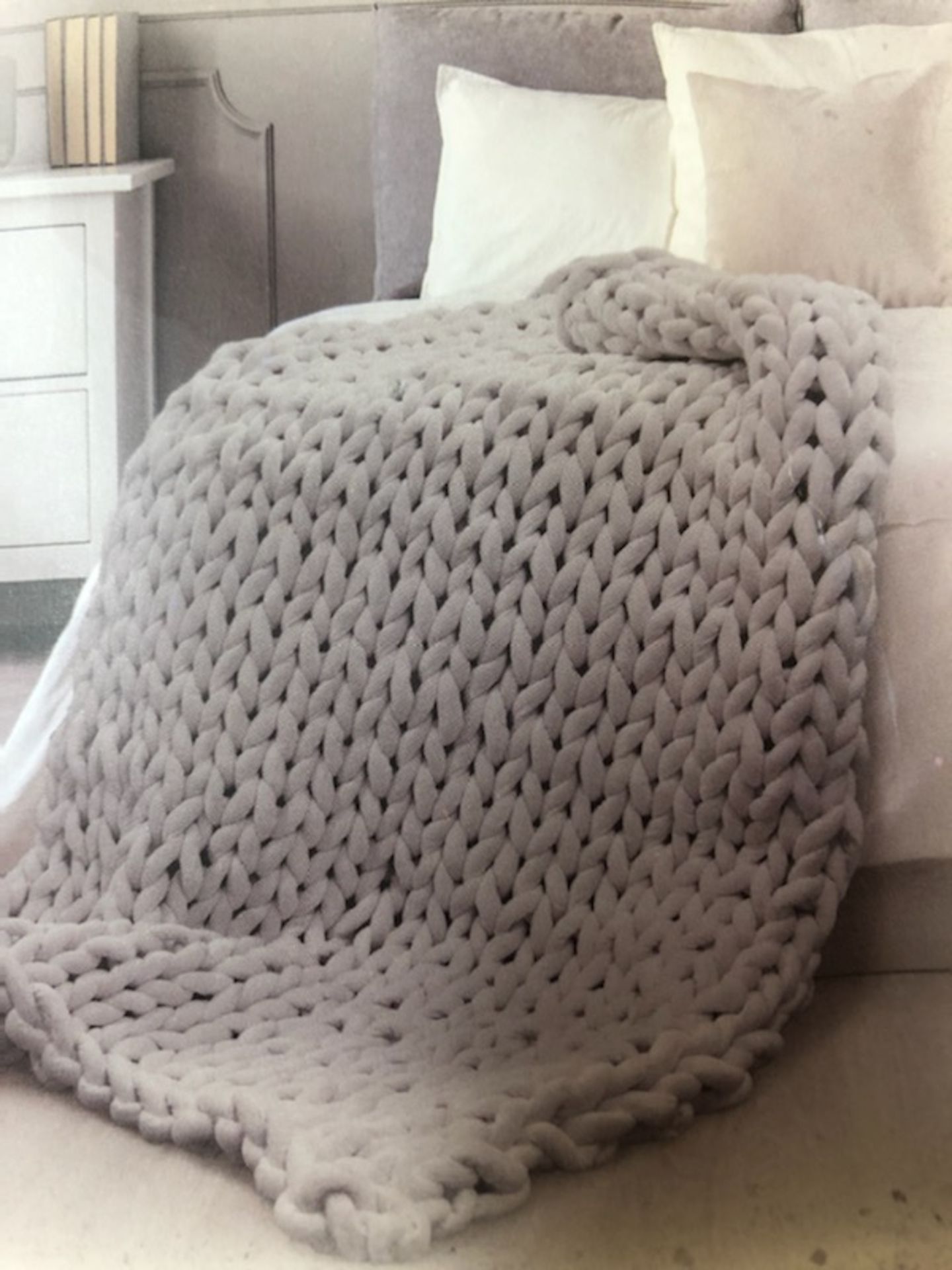 Weighted Chunky Knit Throw, Weighted Blanked 50" × 60" Retail Value: $120 - Donated By: Rod and