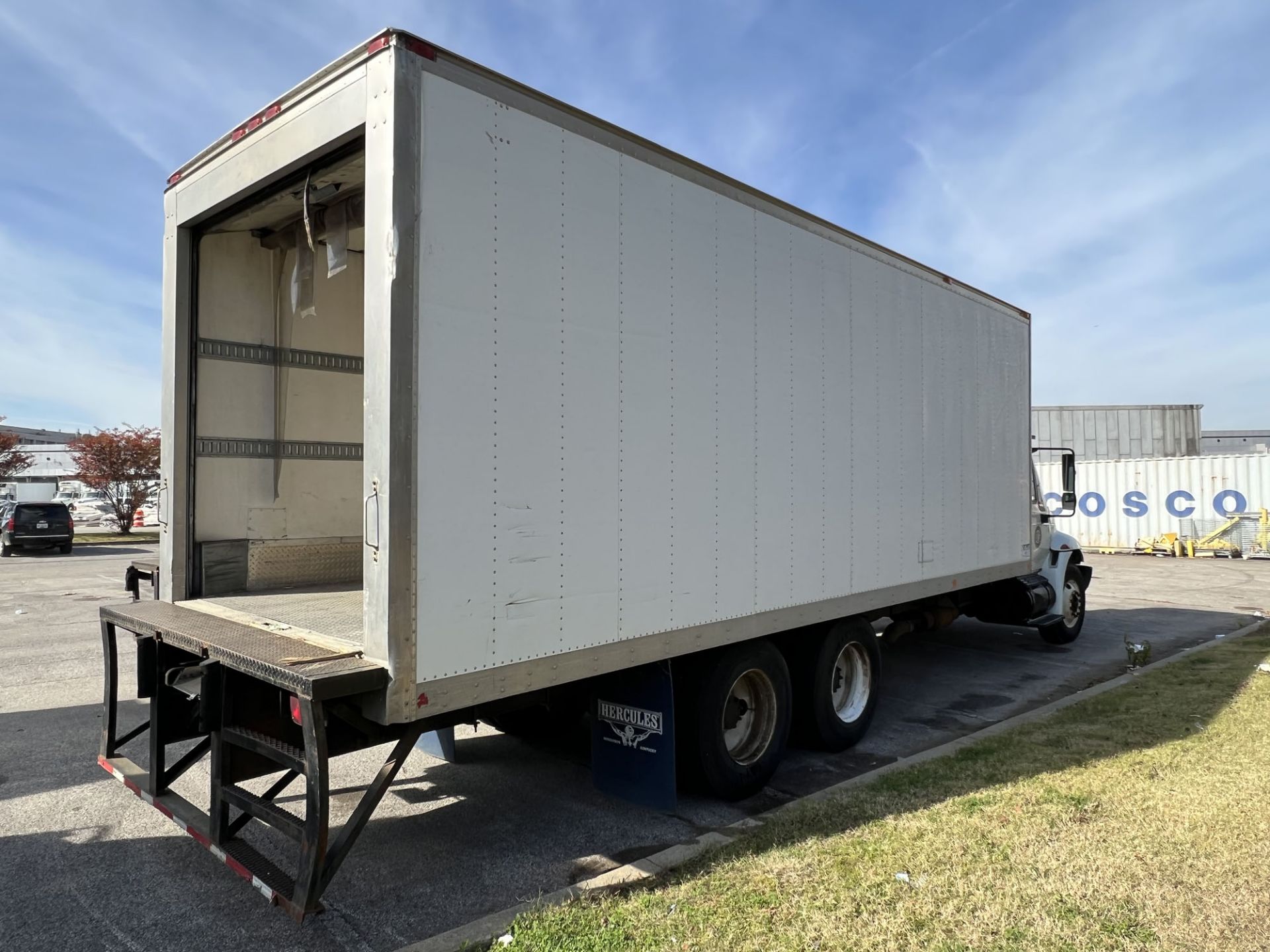 2010 INTL 4400 REFRIGERATED TRUCK - Image 3 of 8