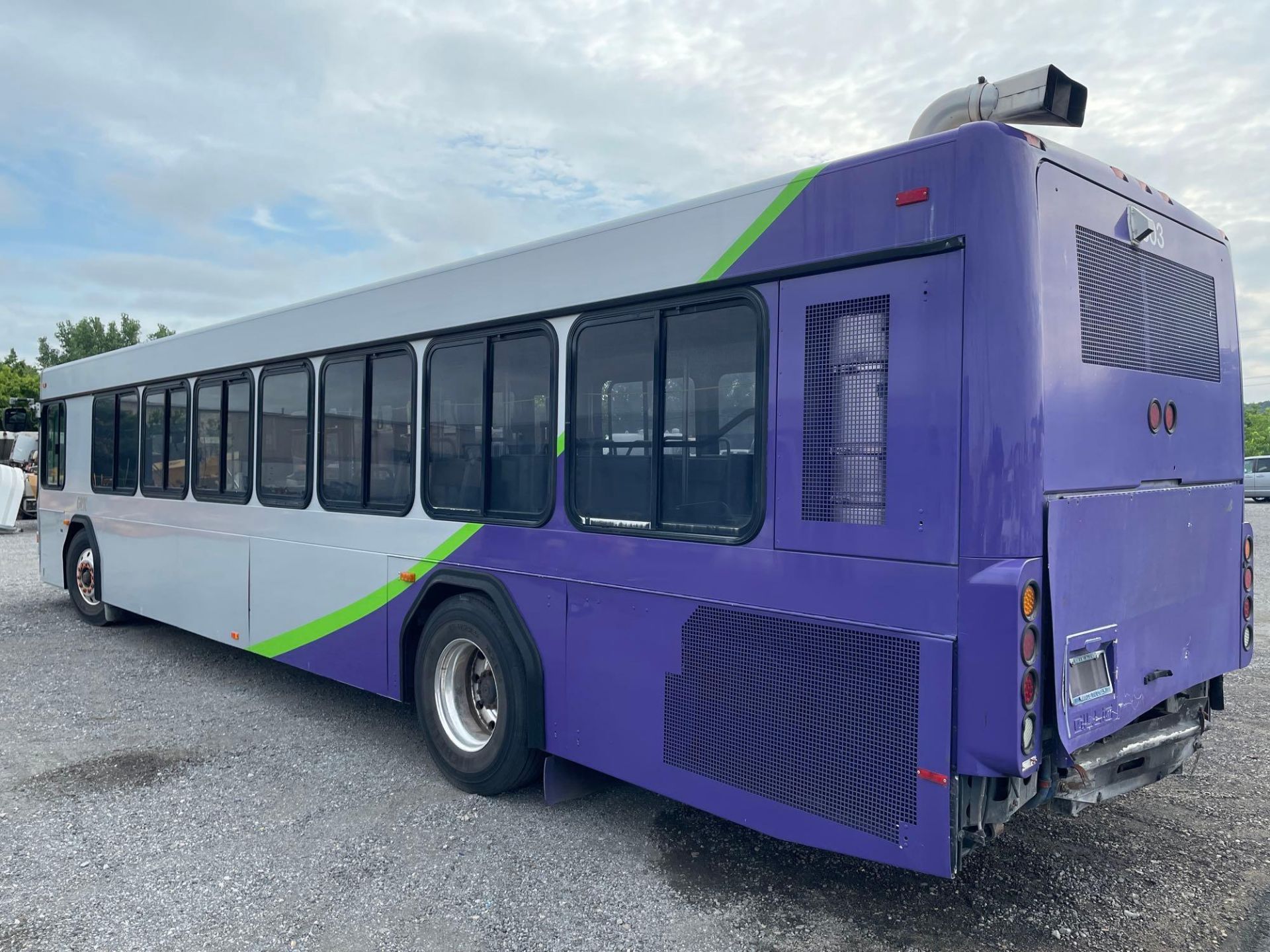 2008 Gillig G27D102N4 Transit Bus (INOP) - Image 5 of 58