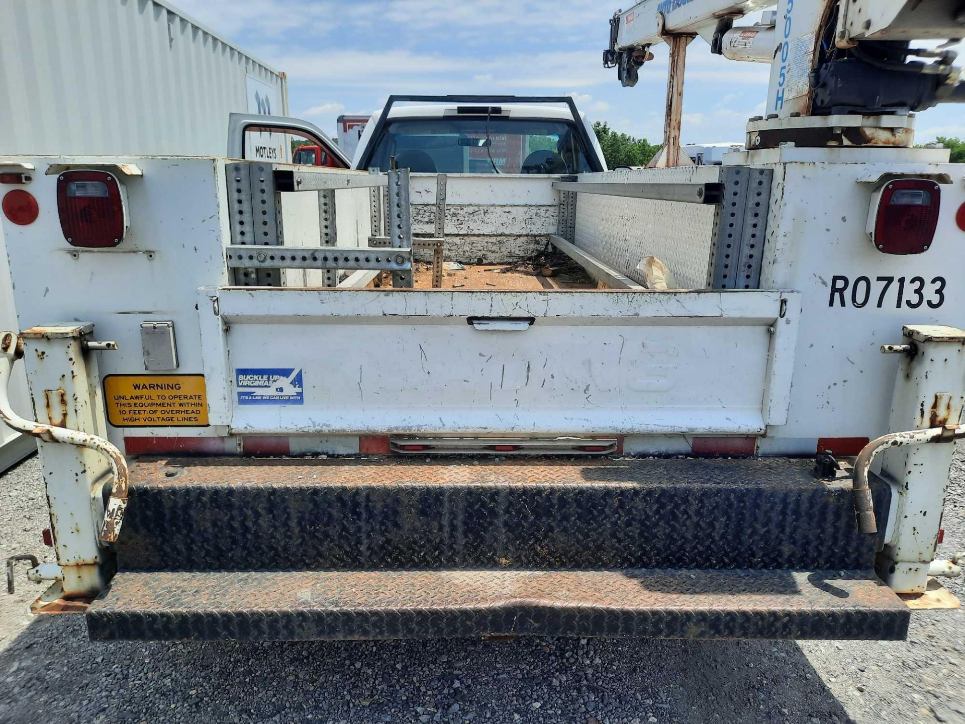 2005 Ford F450 Super Duty Utility Body Truck - Image 41 of 48