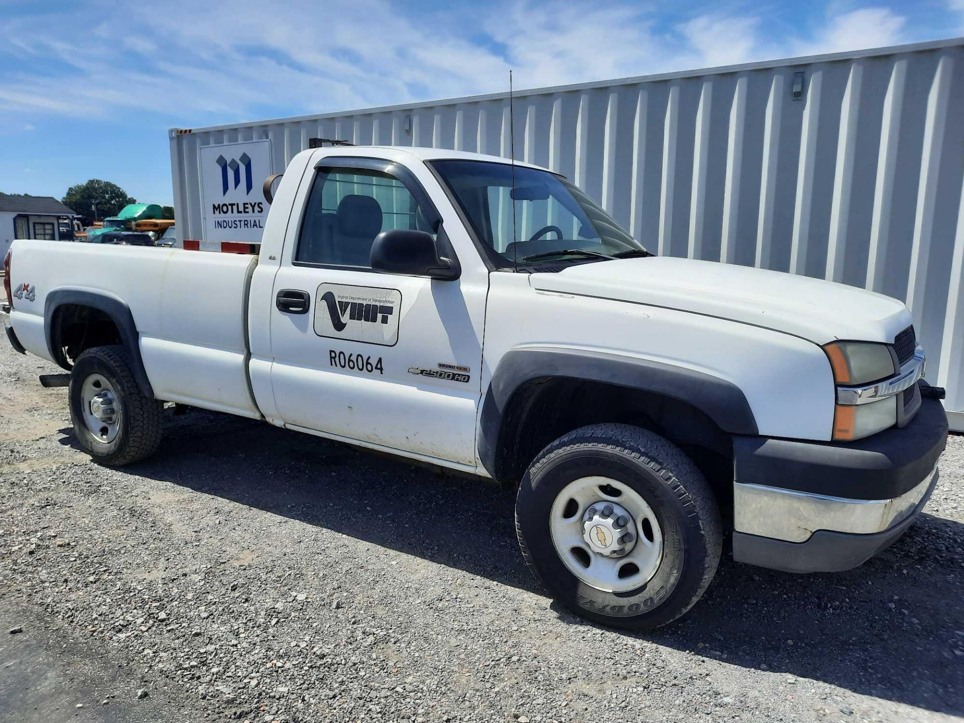 2003 Chevrolet Silverado 2500 Pickup Truck - Image 3 of 28