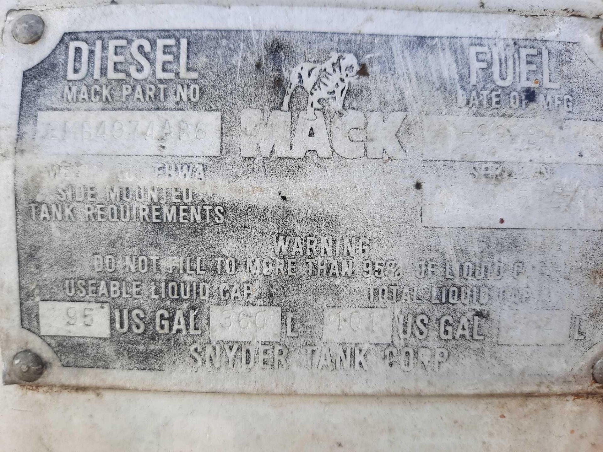 1996 Mack T/A Dump Truck - Image 21 of 38