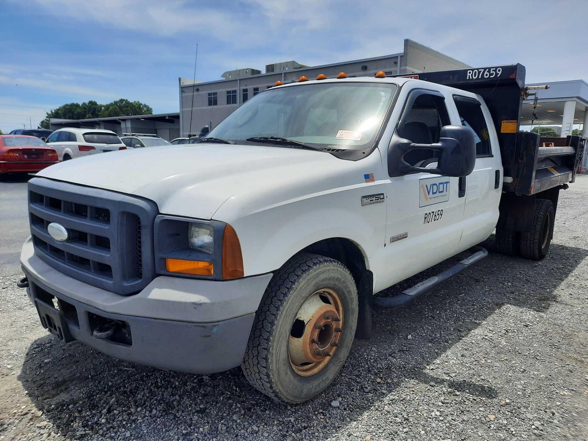 2005 Ford F350 Dump Truck