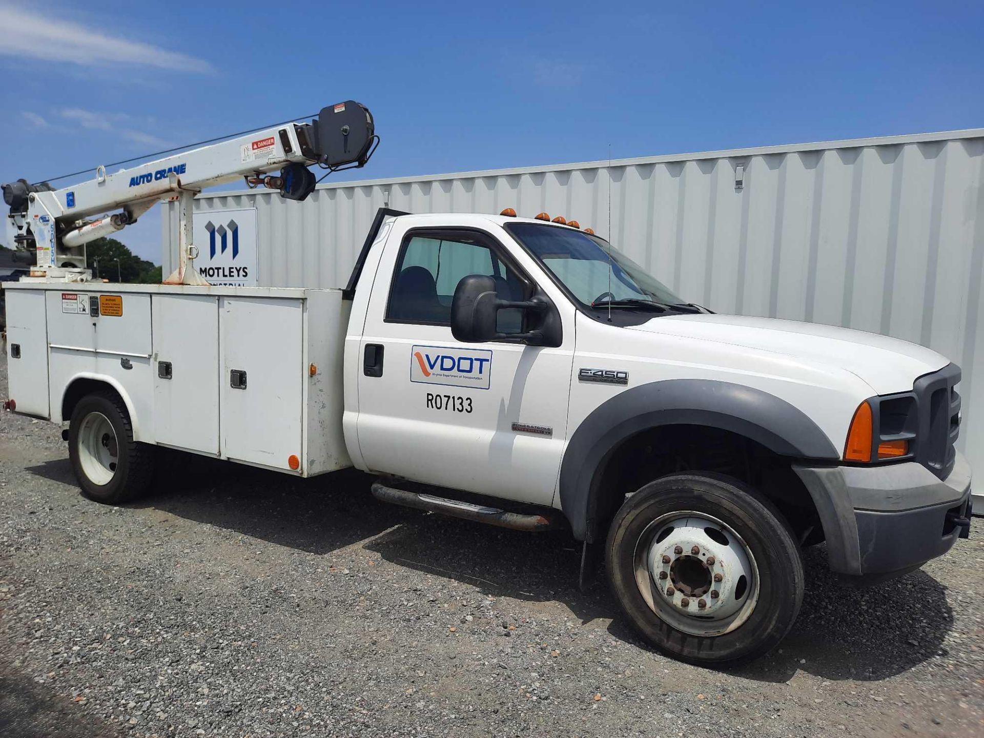 2005 Ford F450 Super Duty Utility Body Truck